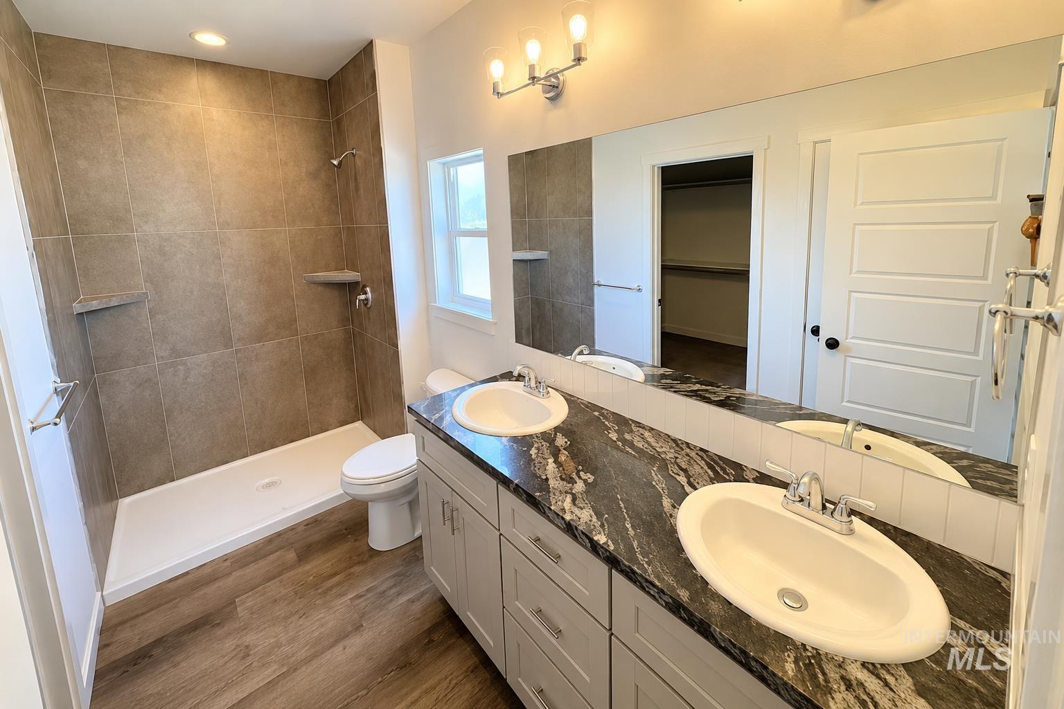 3111 Orion Ave Property Photo 19