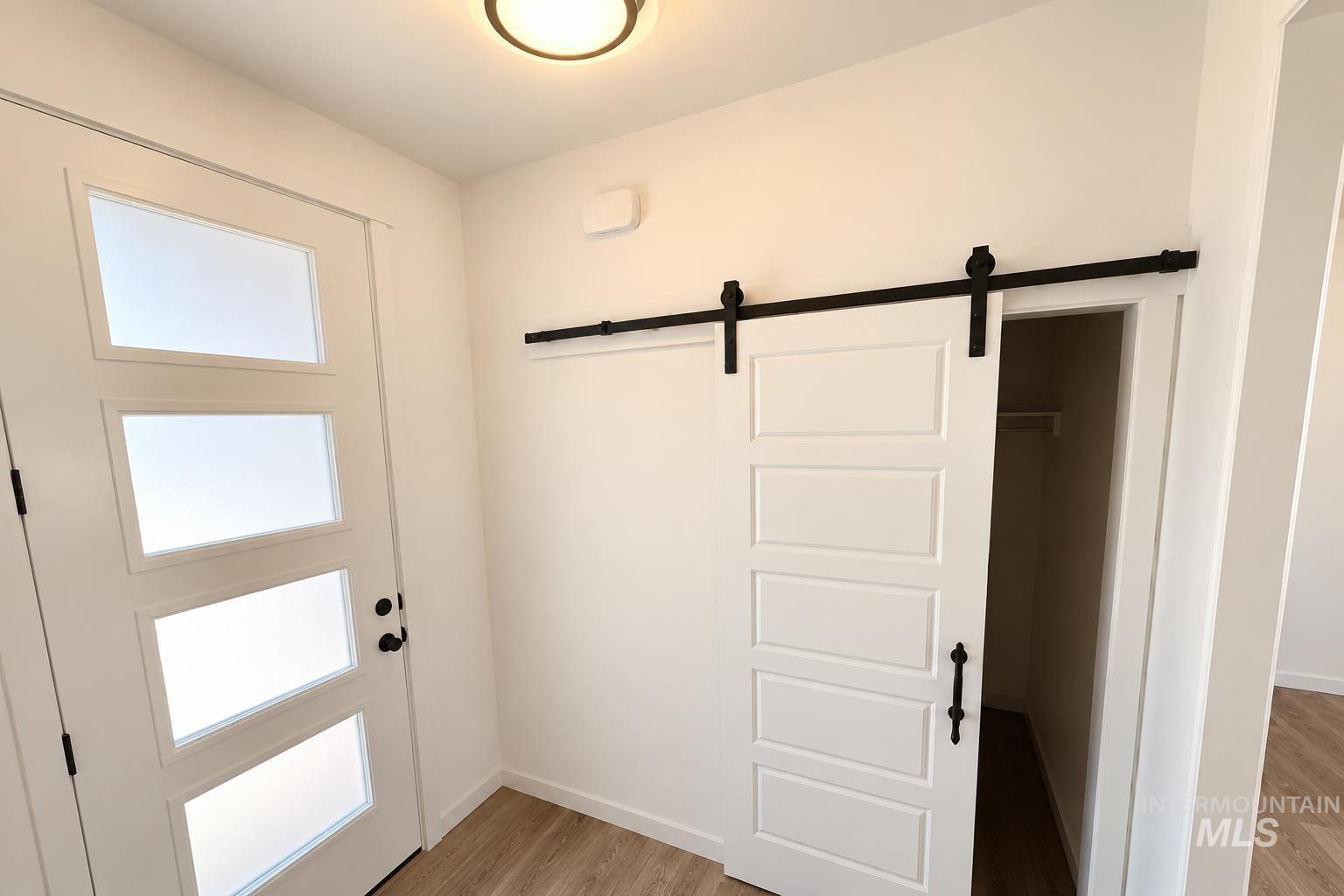 3111 Orion Ave Property Photo 27