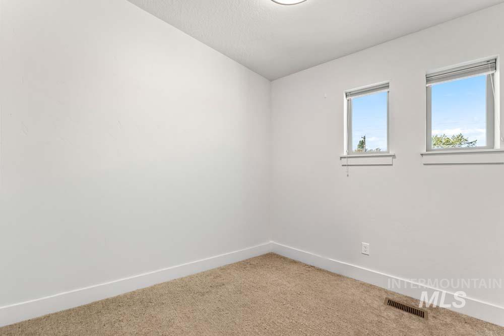 2524 E Warm Springs Ave Property Photo 19