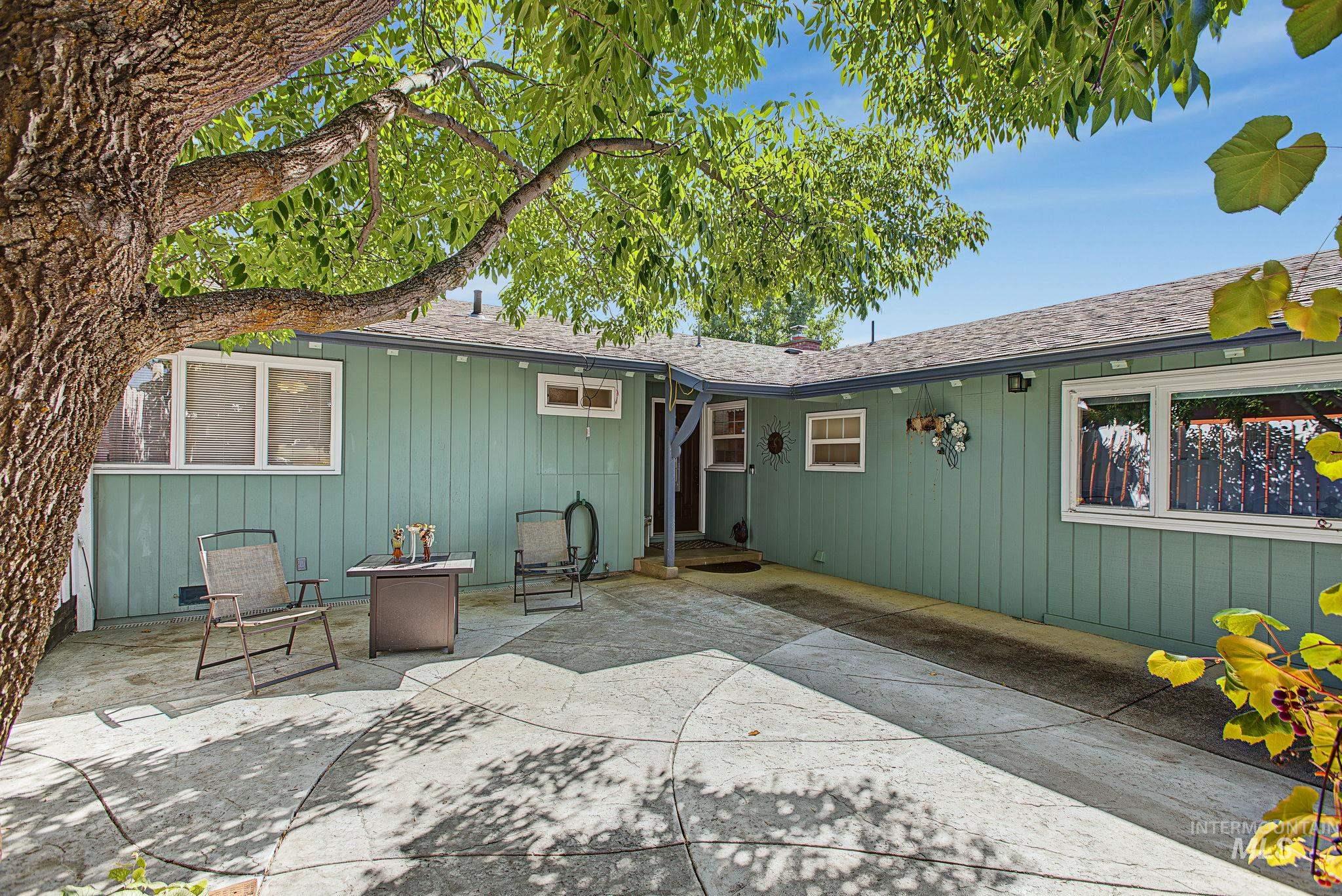 317 S Boulevard Property Photo 4