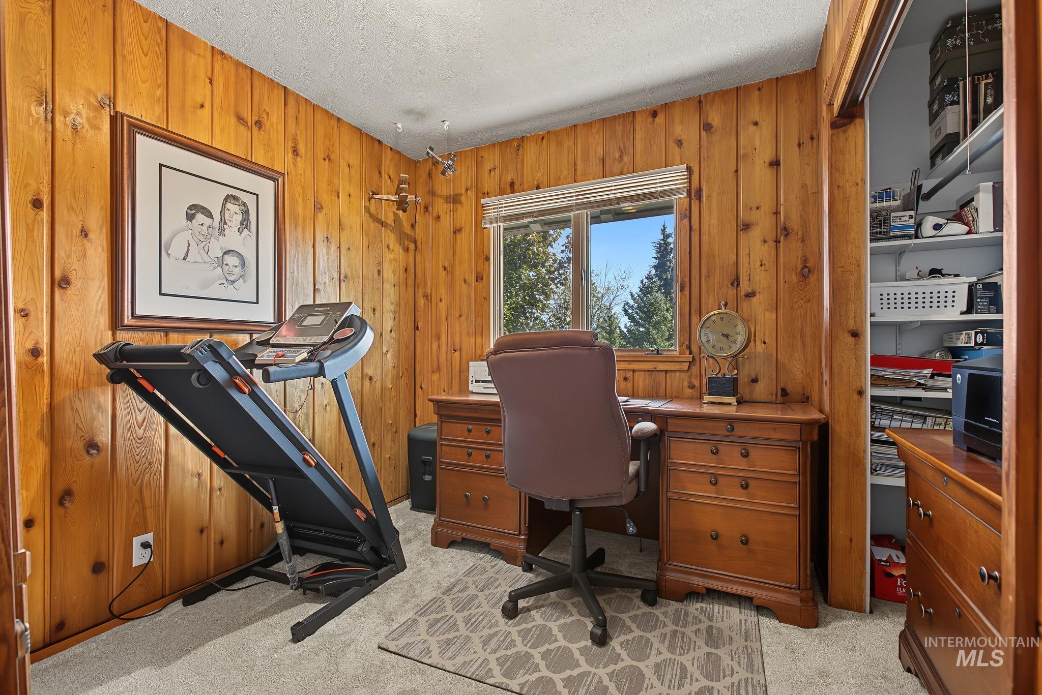 317 S Boulevard Property Photo 32