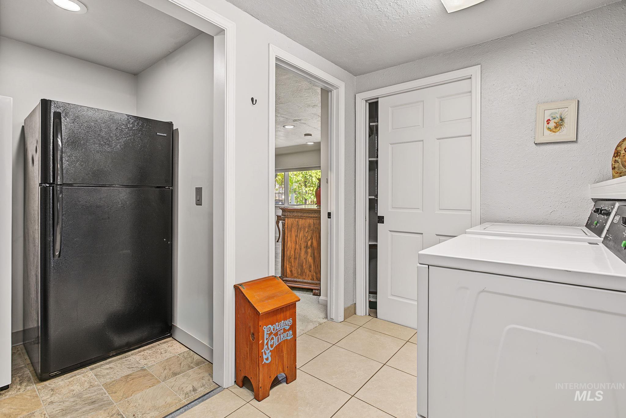 317 S Boulevard Property Photo 39