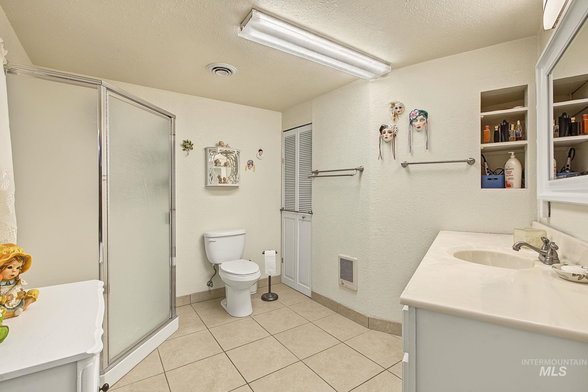 317 S Boulevard Property Photo 45