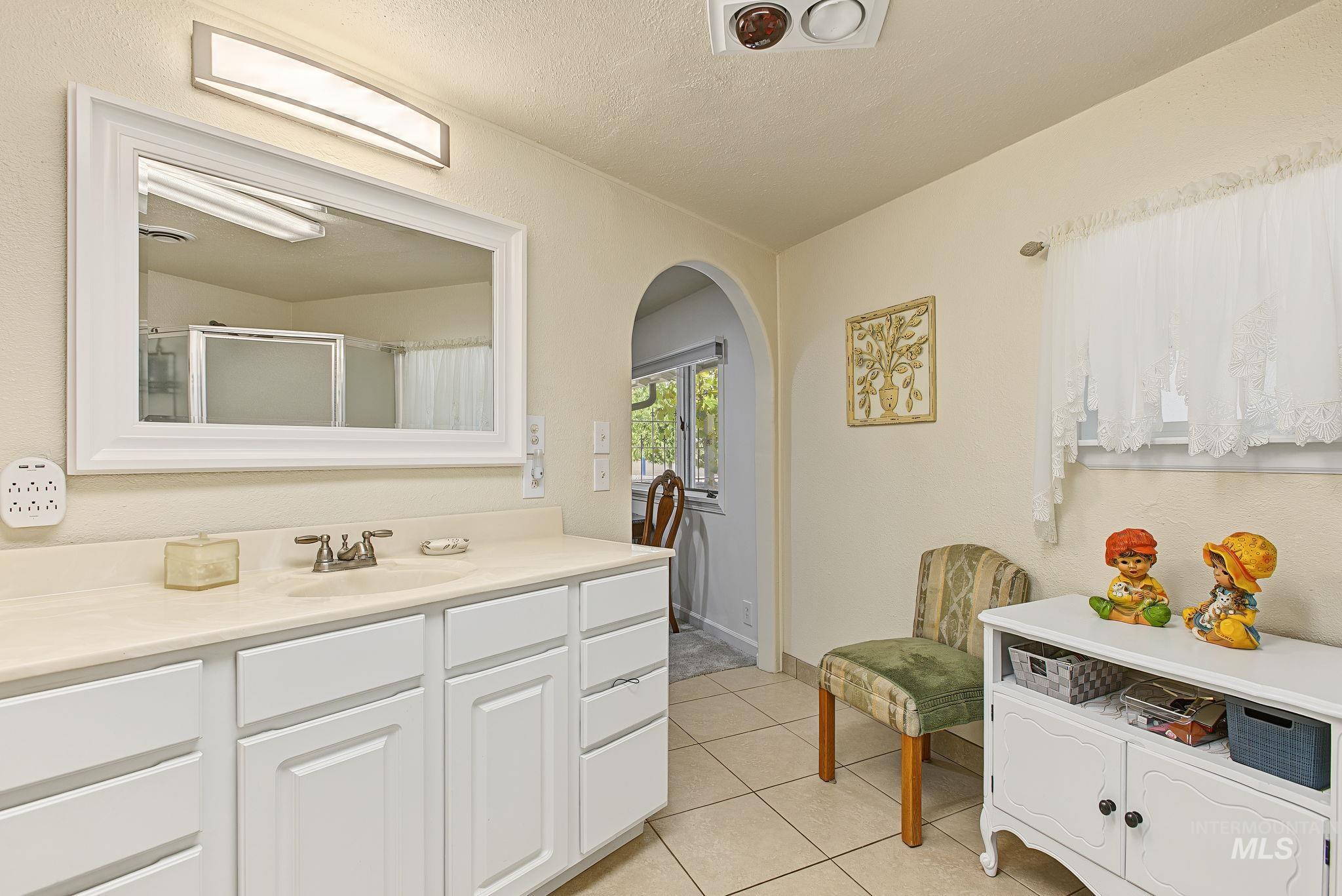 317 S Boulevard Property Photo 46