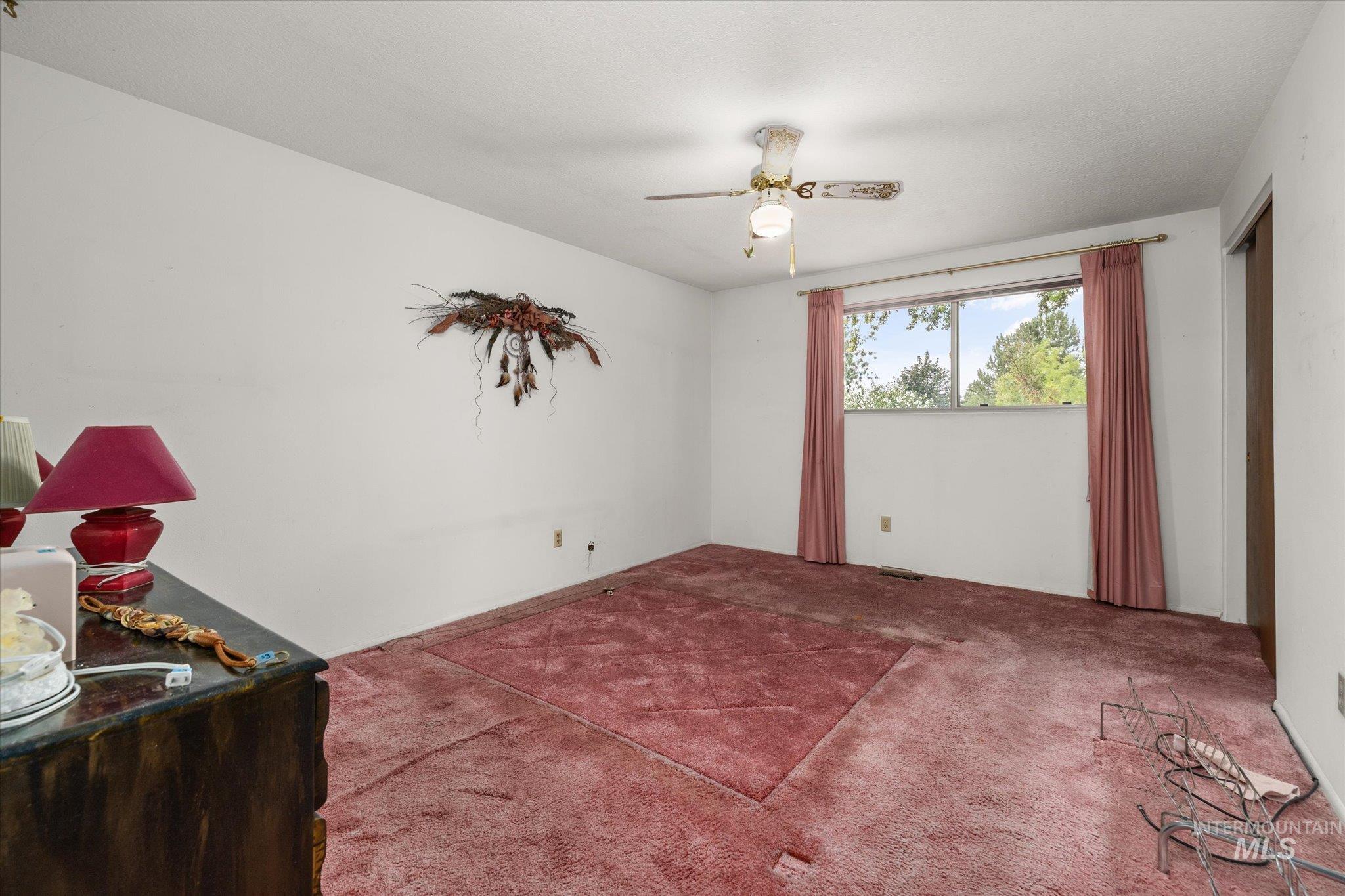 3335 N Manchester St Property Photo 22