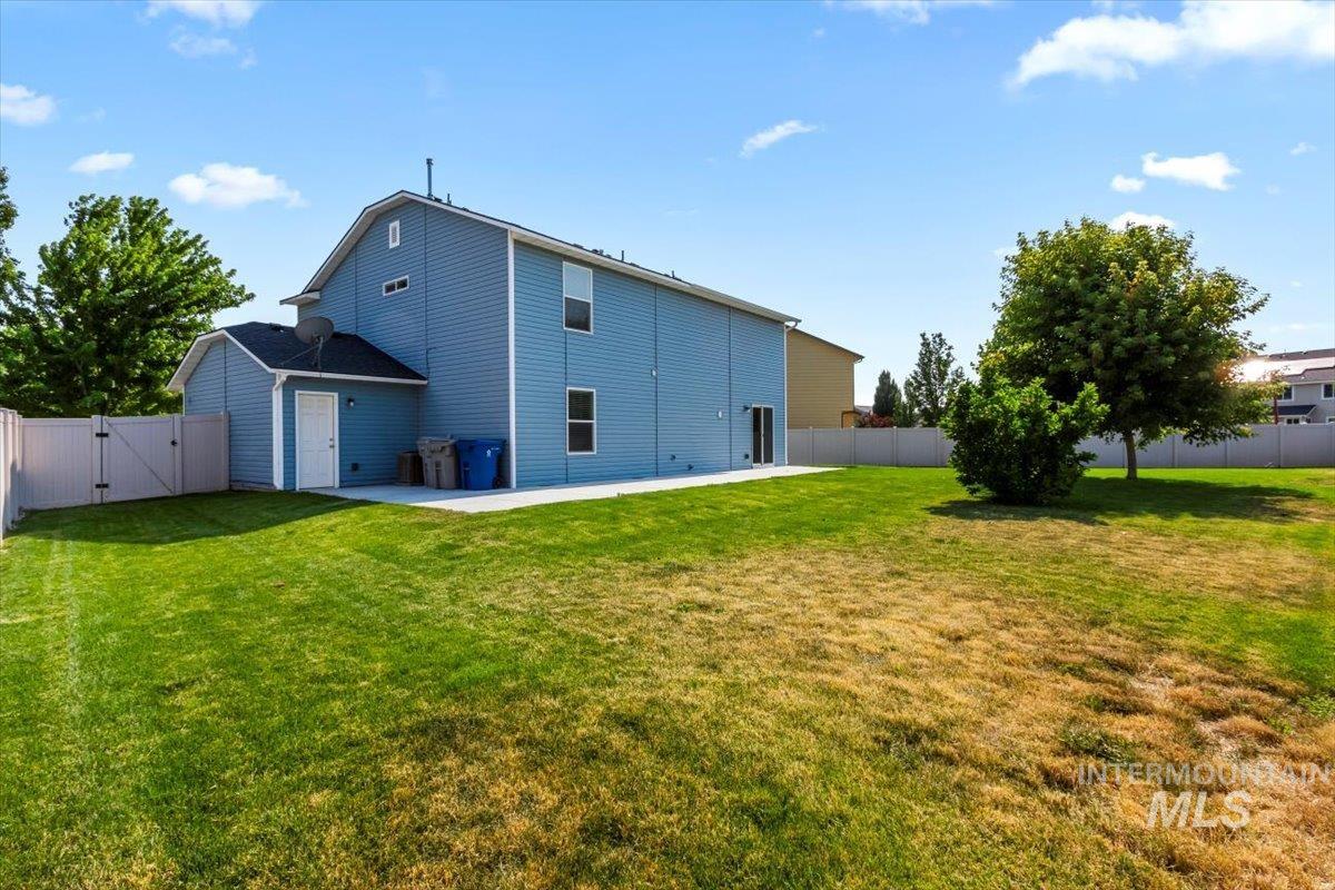 11110 Bodie River Loop Property Photo 38