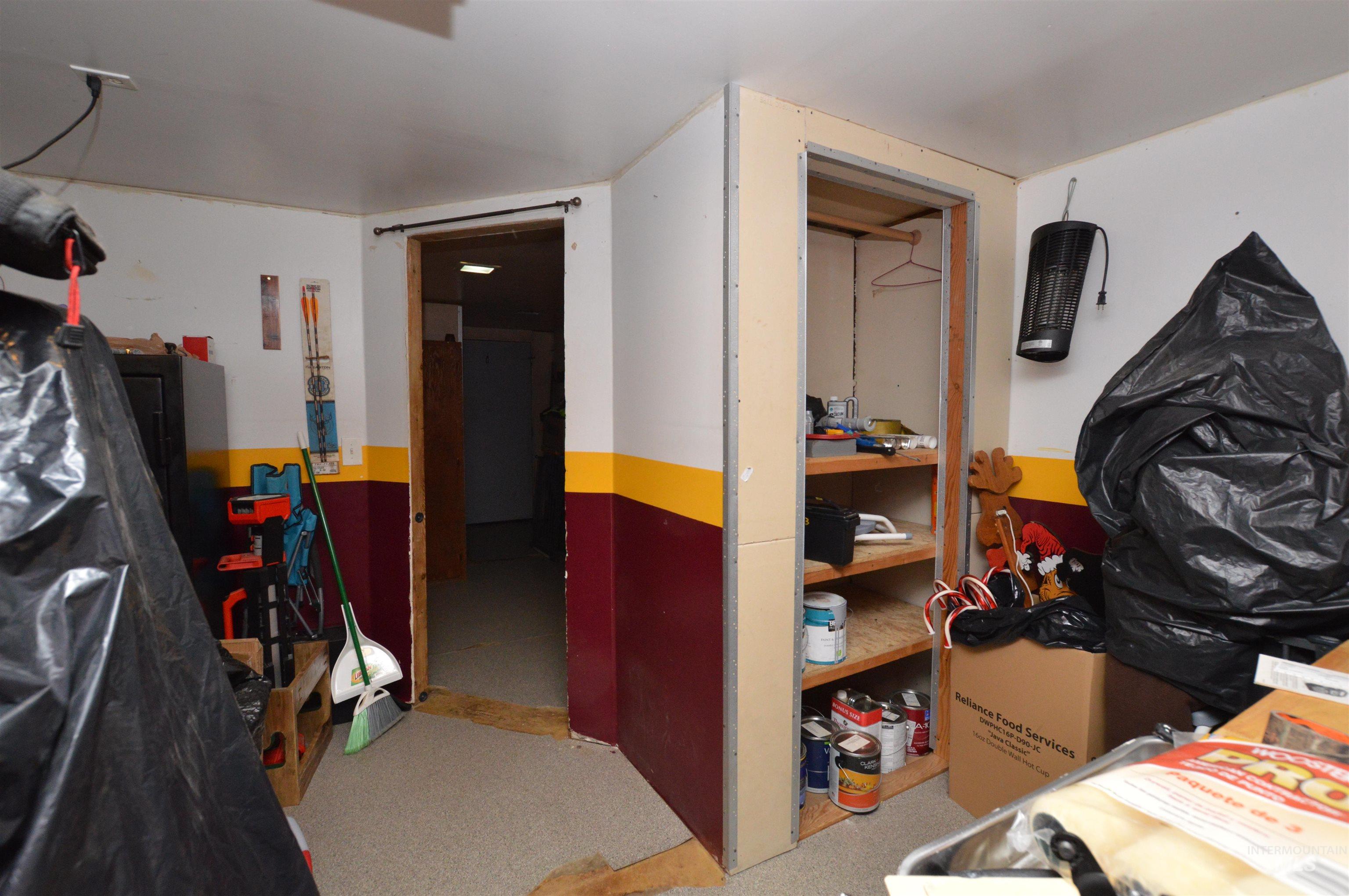 202 Hill St Property Photo 11