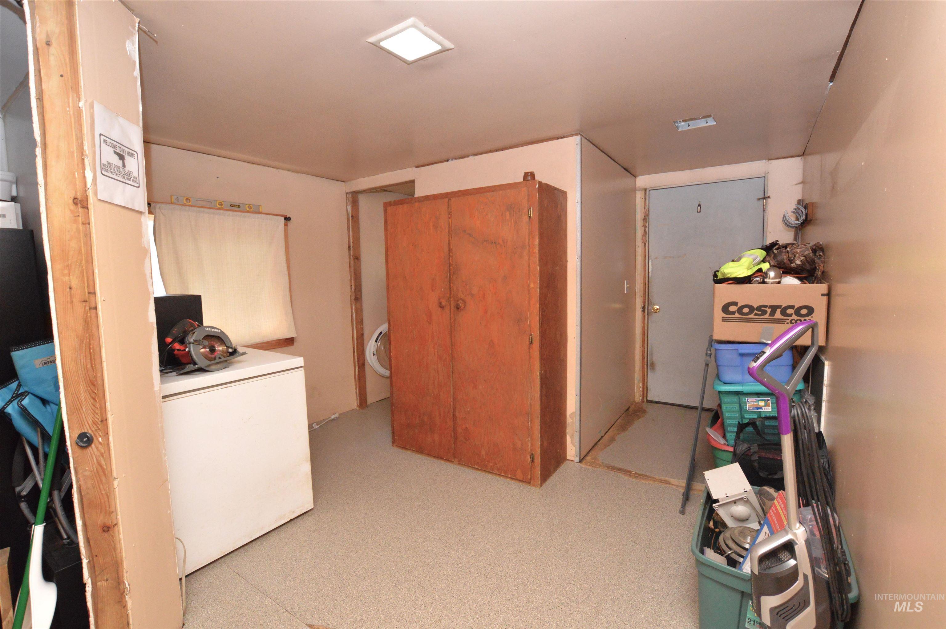 202 Hill St Property Photo 13