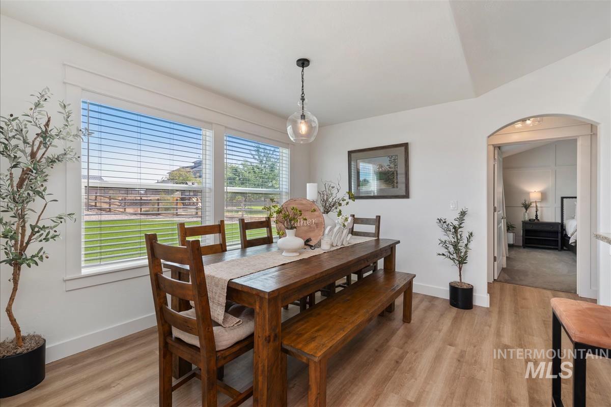 24090 Pheasant Ridge Ct Property Photo 13