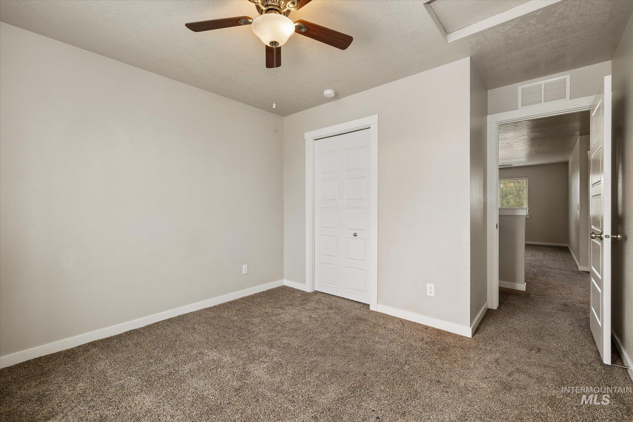 880 Yaquina Bay Property Photo 24
