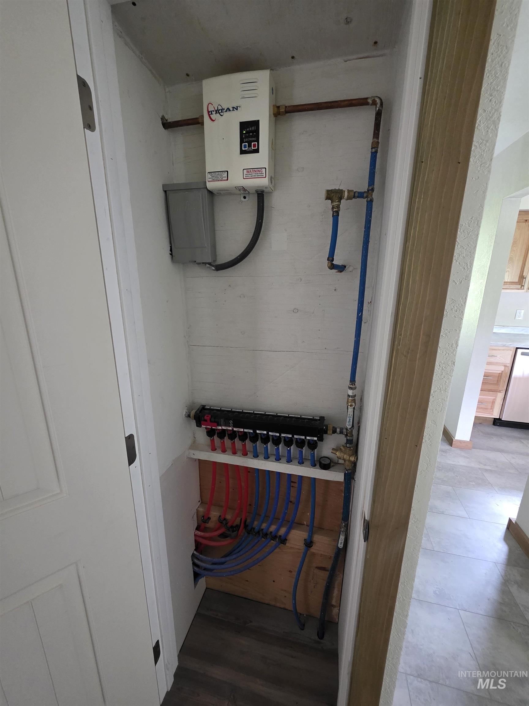 310 Fir Rd Property Photo 17