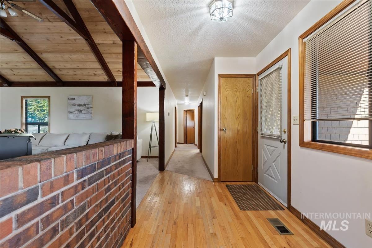 8275 Washoe Rd Property Photo 14