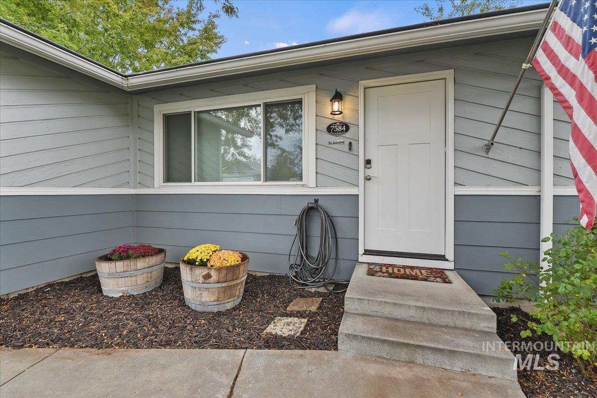7584 W Snohomish Street Property Photo 4