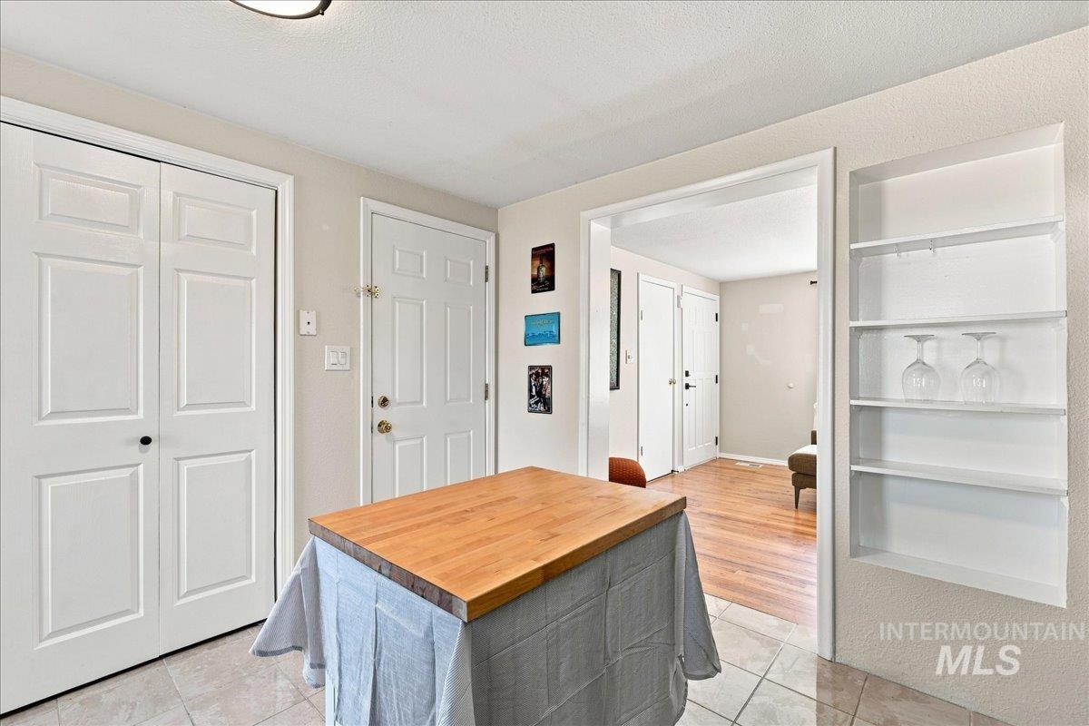 4768 W Kendall St Property Photo 14