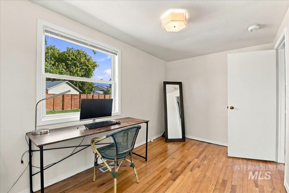 4768 W Kendall St Property Photo 24