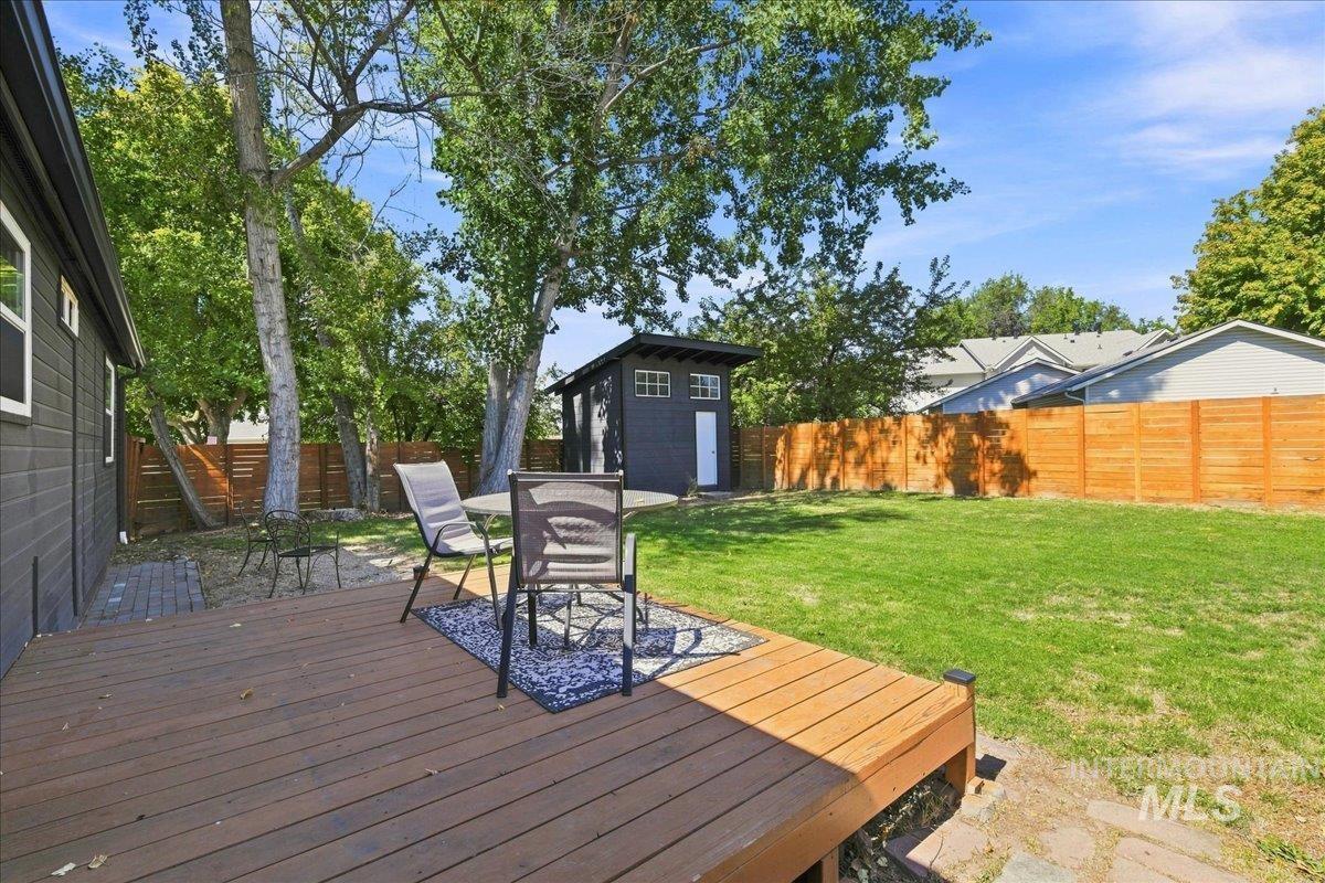 4768 W Kendall St Property Photo 25