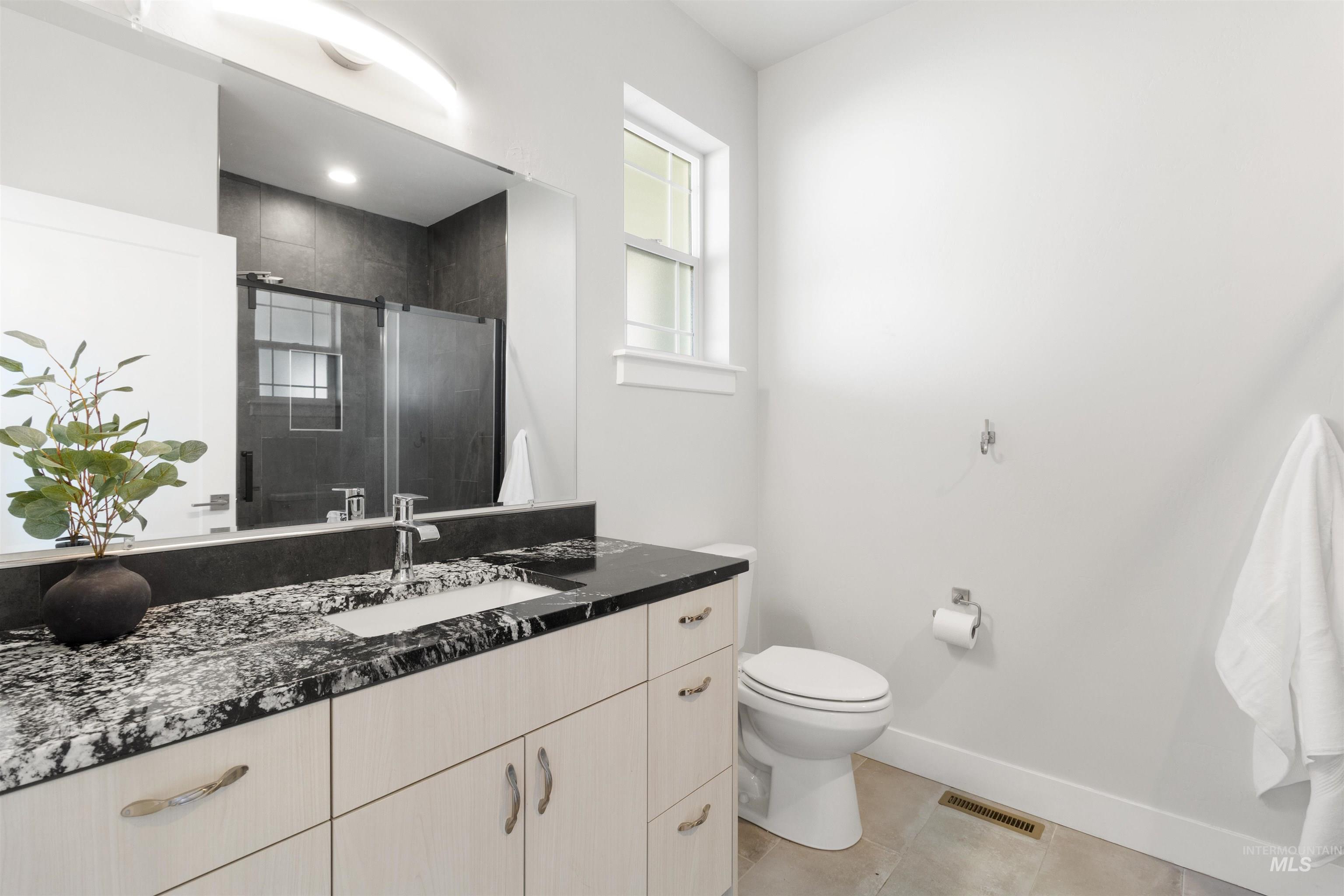 2547 E 3769 N Property Photo 29