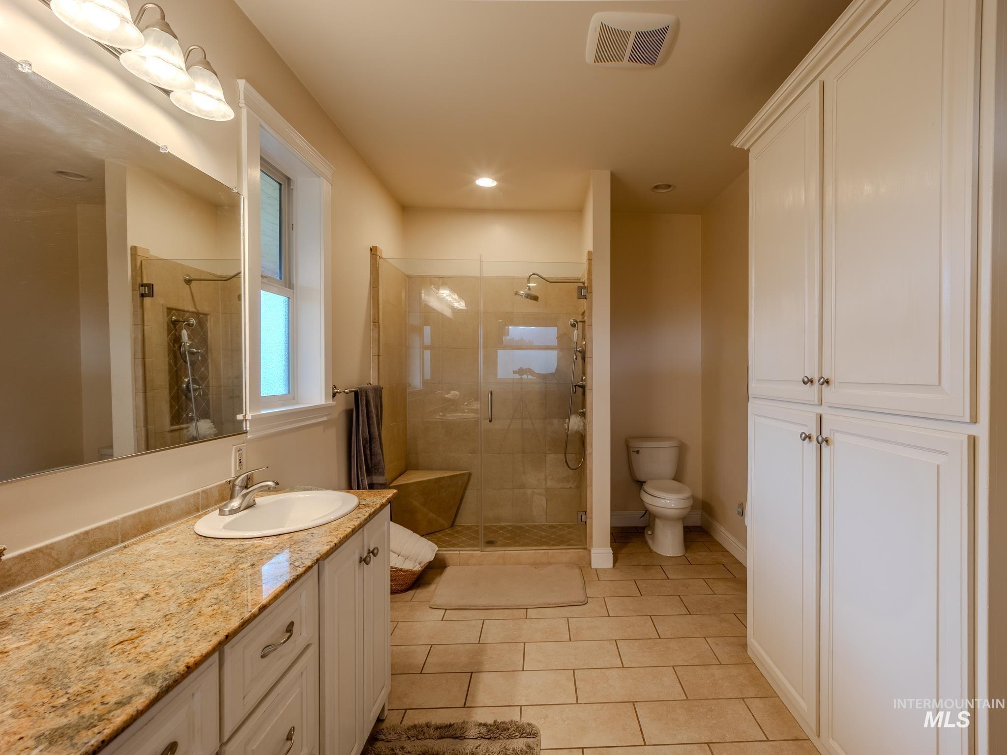 794 Pleasant Valley Rd Property Photo 26