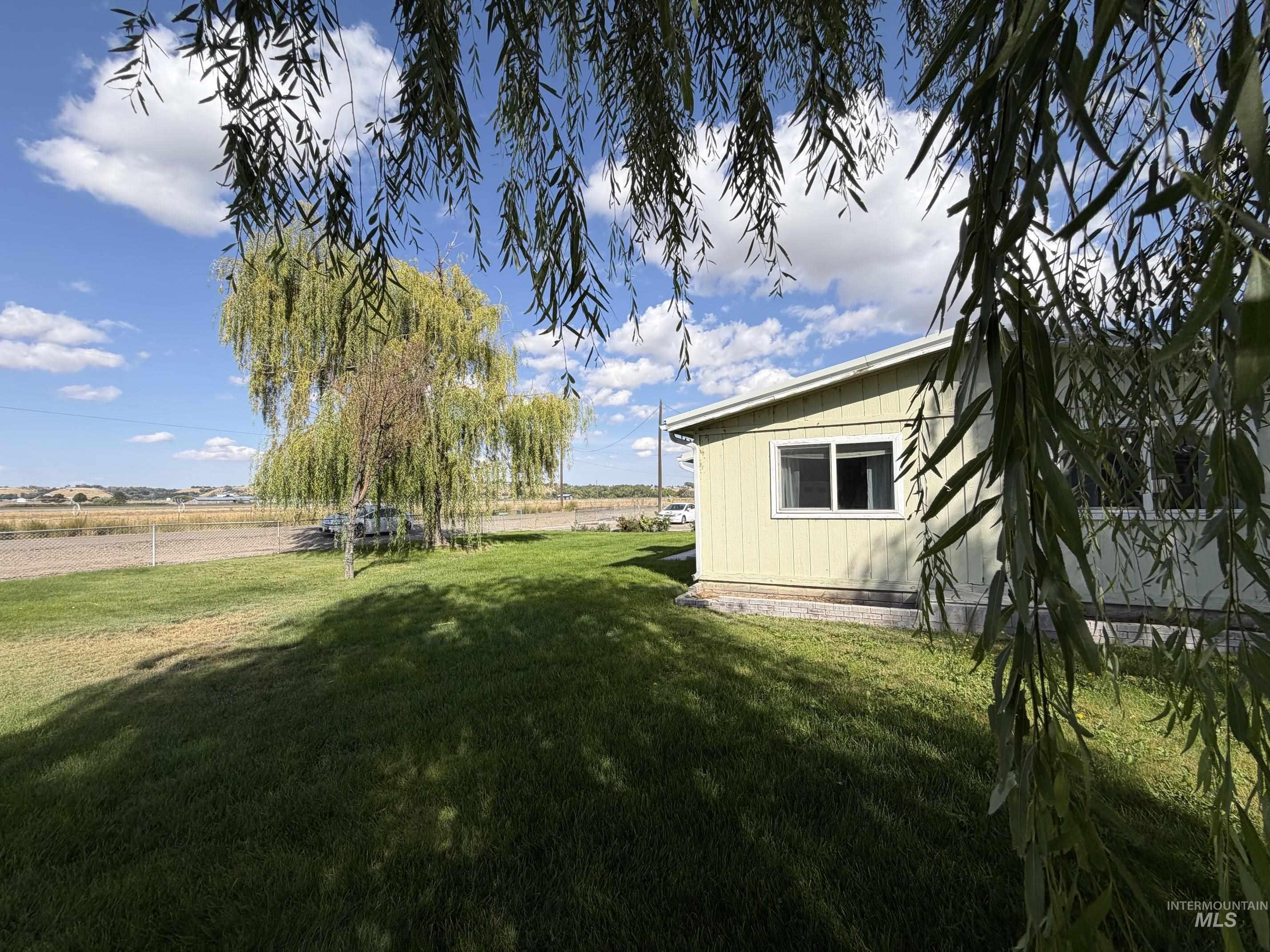 1203 Eelebach Way Property Photo 5