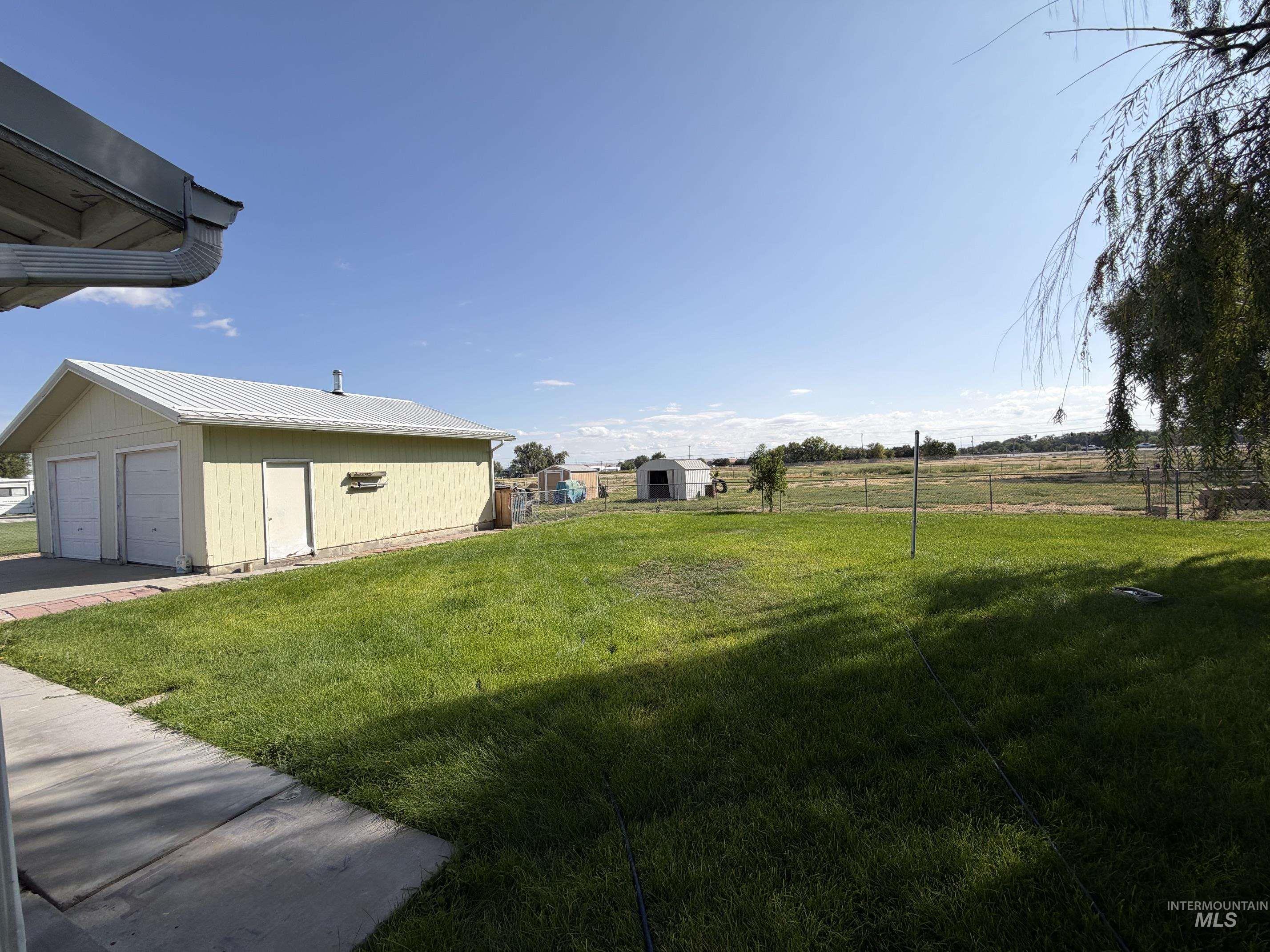 1203 Eelebach Way Property Photo 8