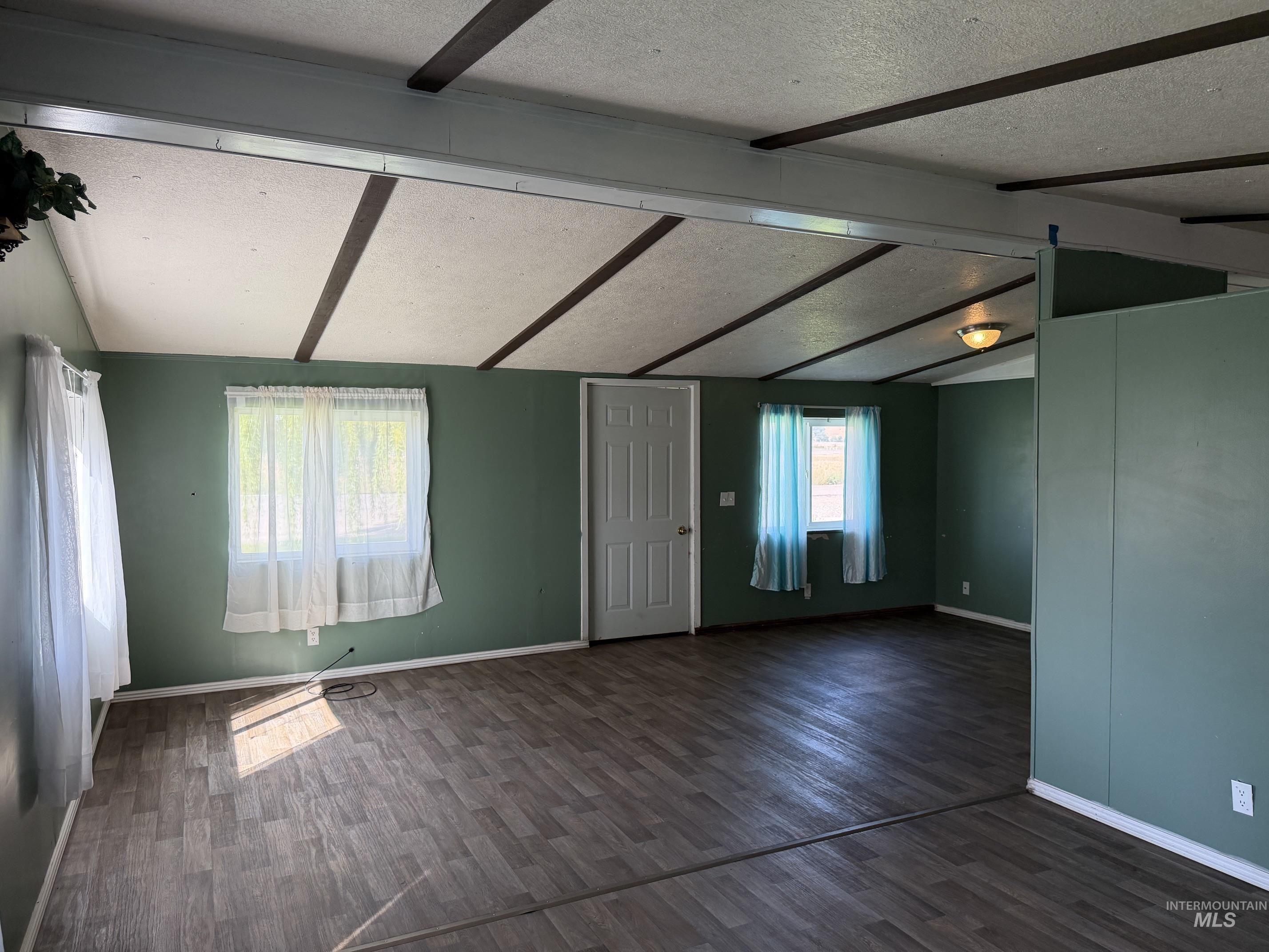 1203 Eelebach Way Property Photo 22