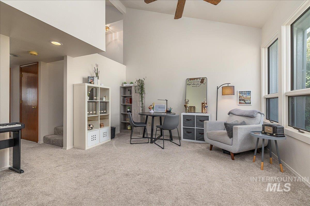 18507 Goodson Road Property Photo 7