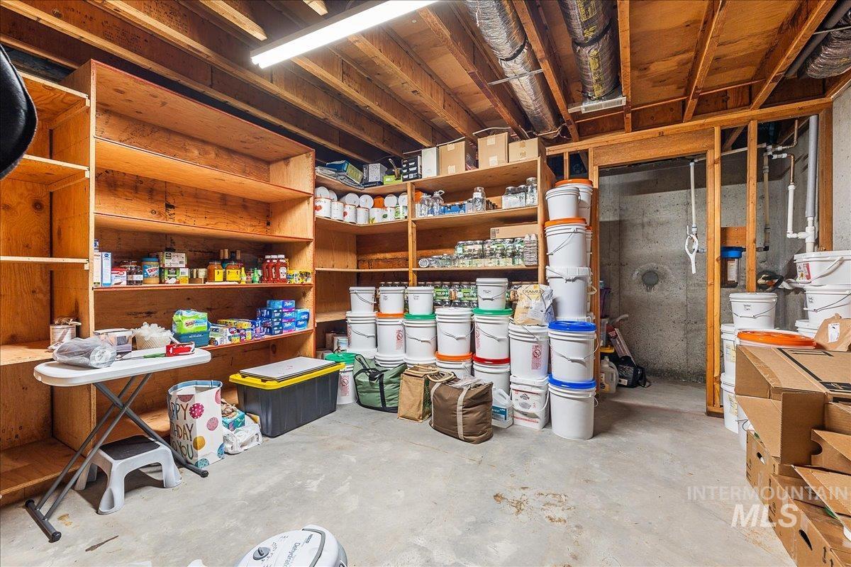 18507 Goodson Road Property Photo 24