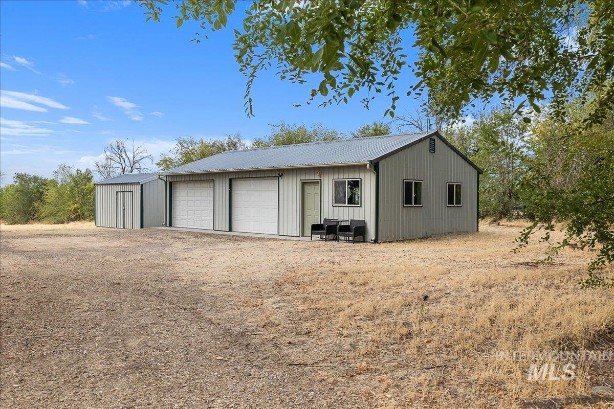 18507 Goodson Road Property Photo 29