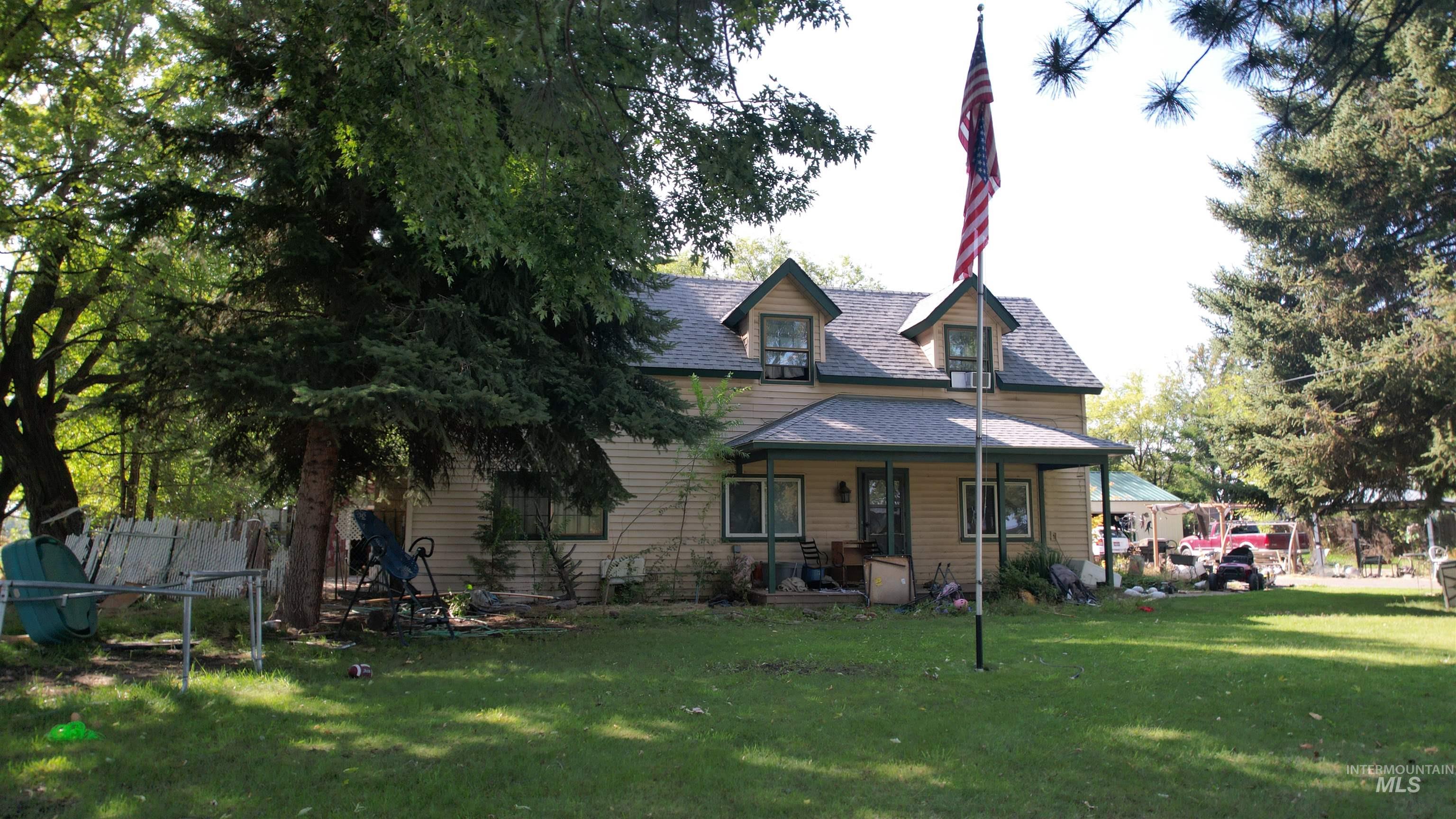 2015 Mill Rd Property Photo 1