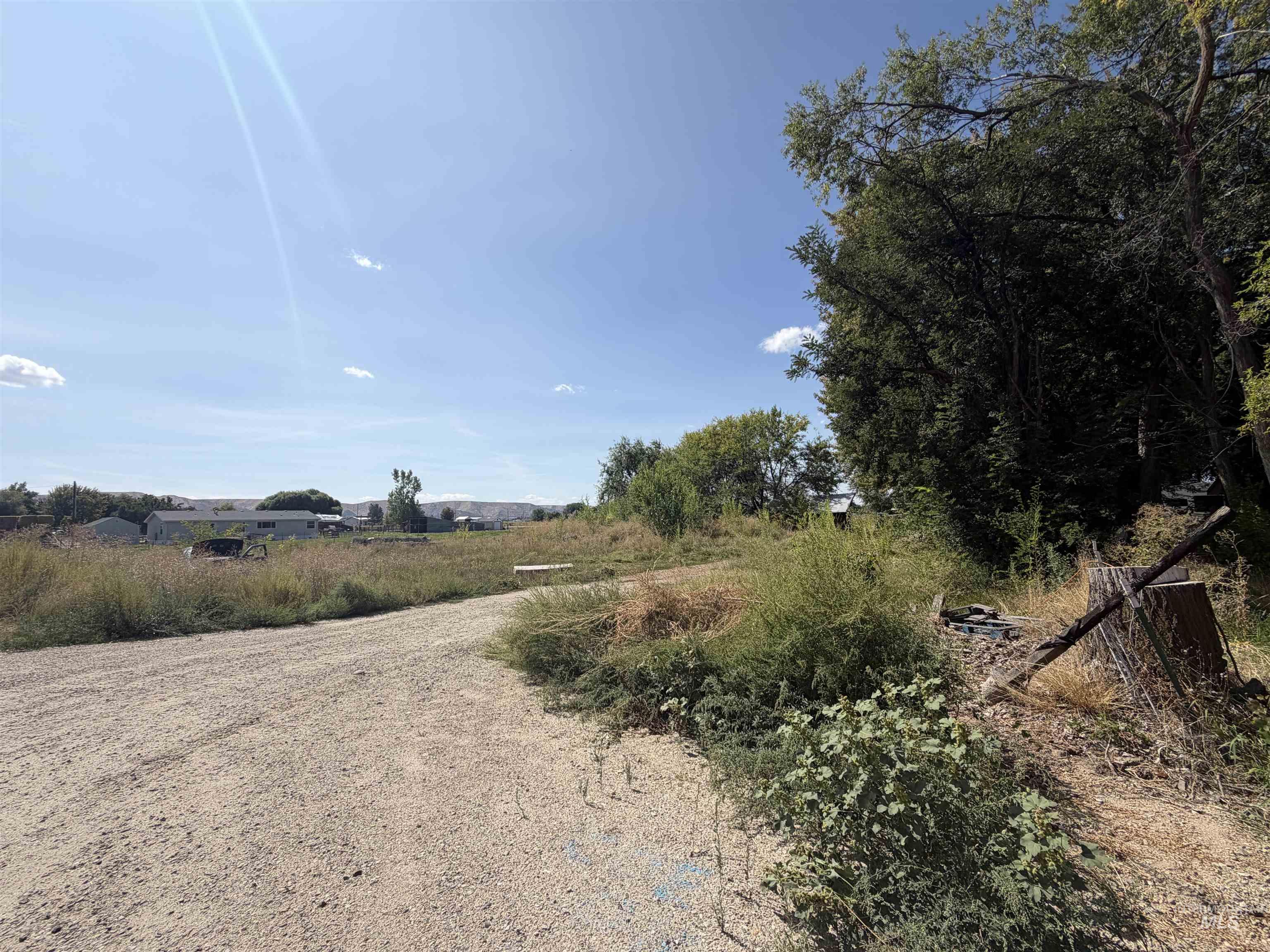 2015 Mill Rd Property Photo 10