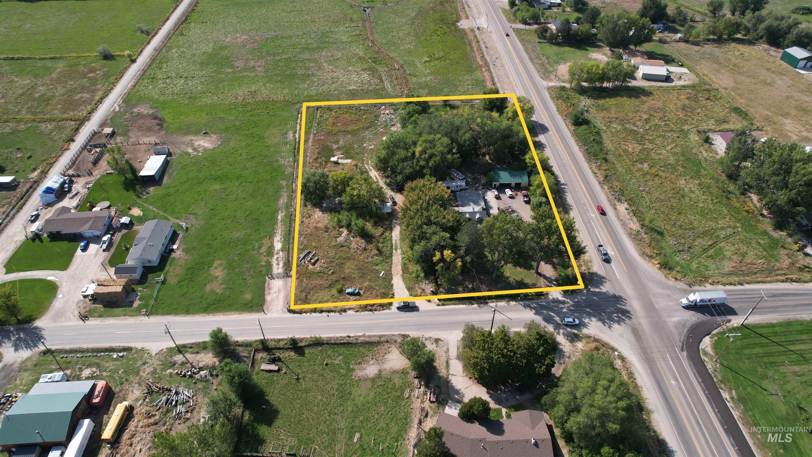 2015 Mill Rd Property Photo 16