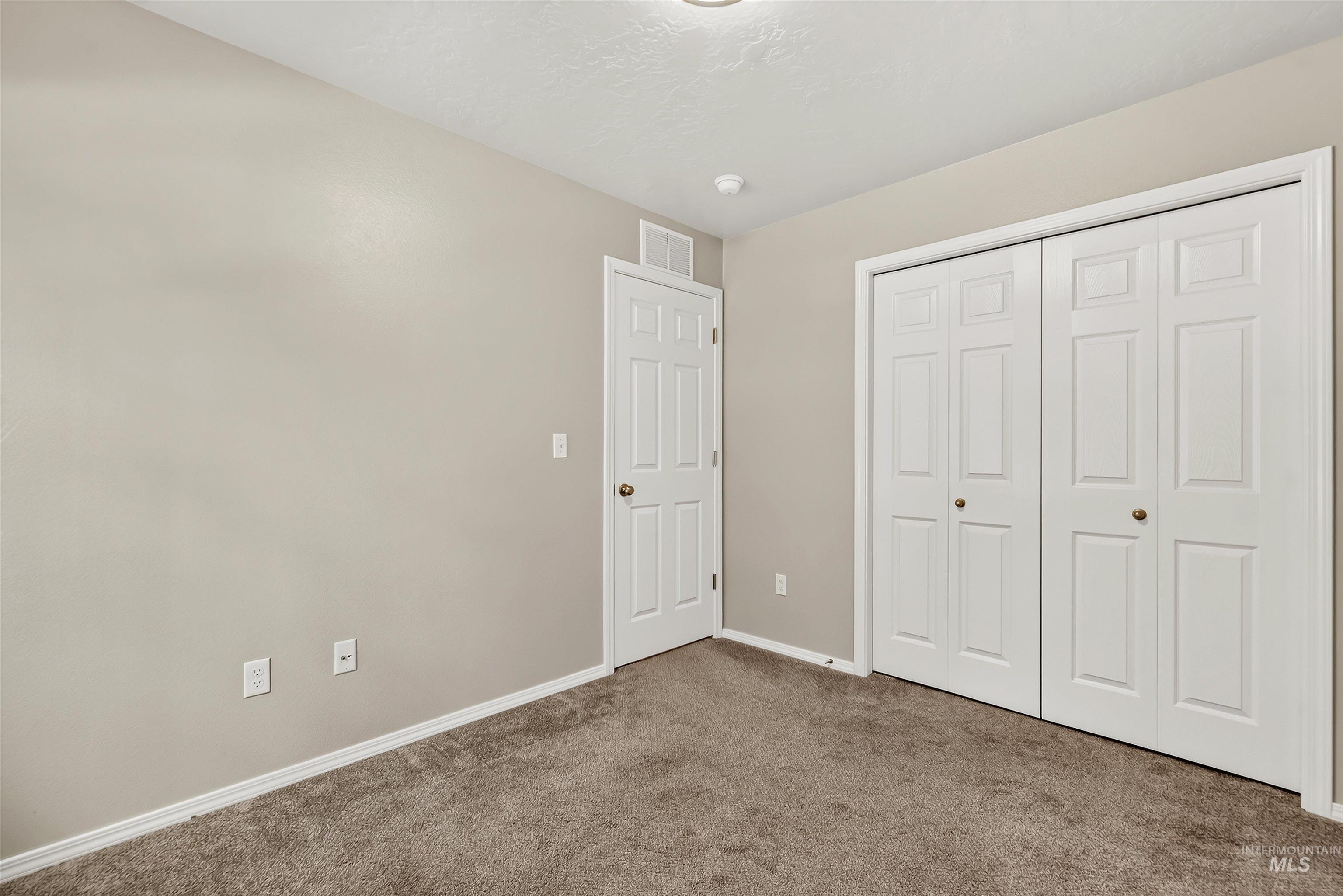 236 W Screech Owl Drive Property Photo 23