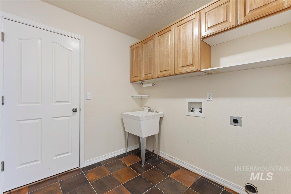 2273 S Weimaraner Way Property Photo 33