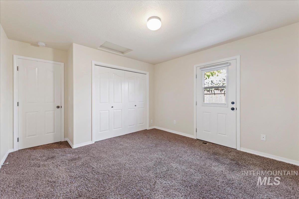 2273 S Weimaraner Way Property Photo 34