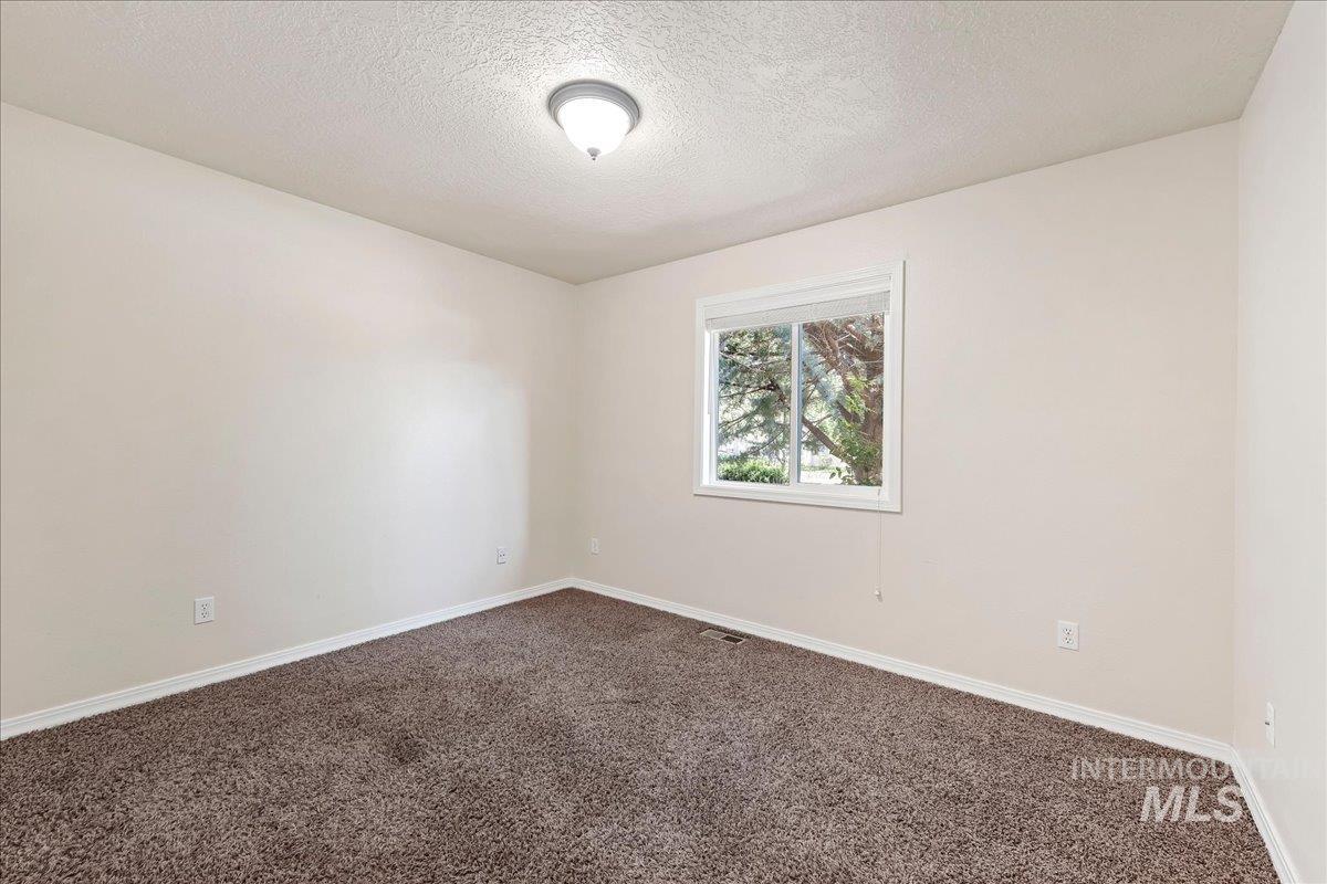 2273 S Weimaraner Way Property Photo 35