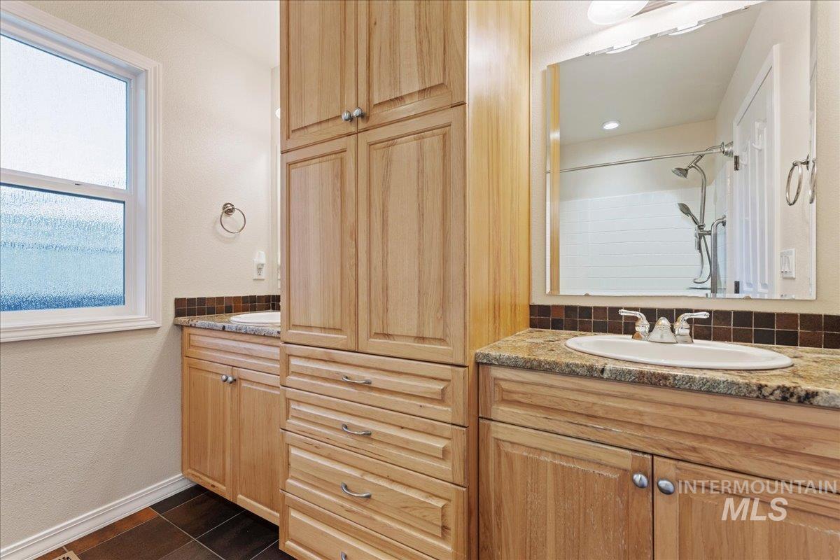 2273 S Weimaraner Way Property Photo 38