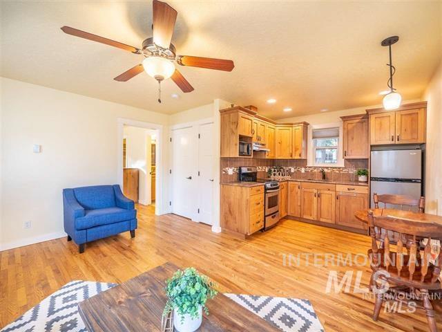 1120 E Warm Springs Ave Property Photo 37