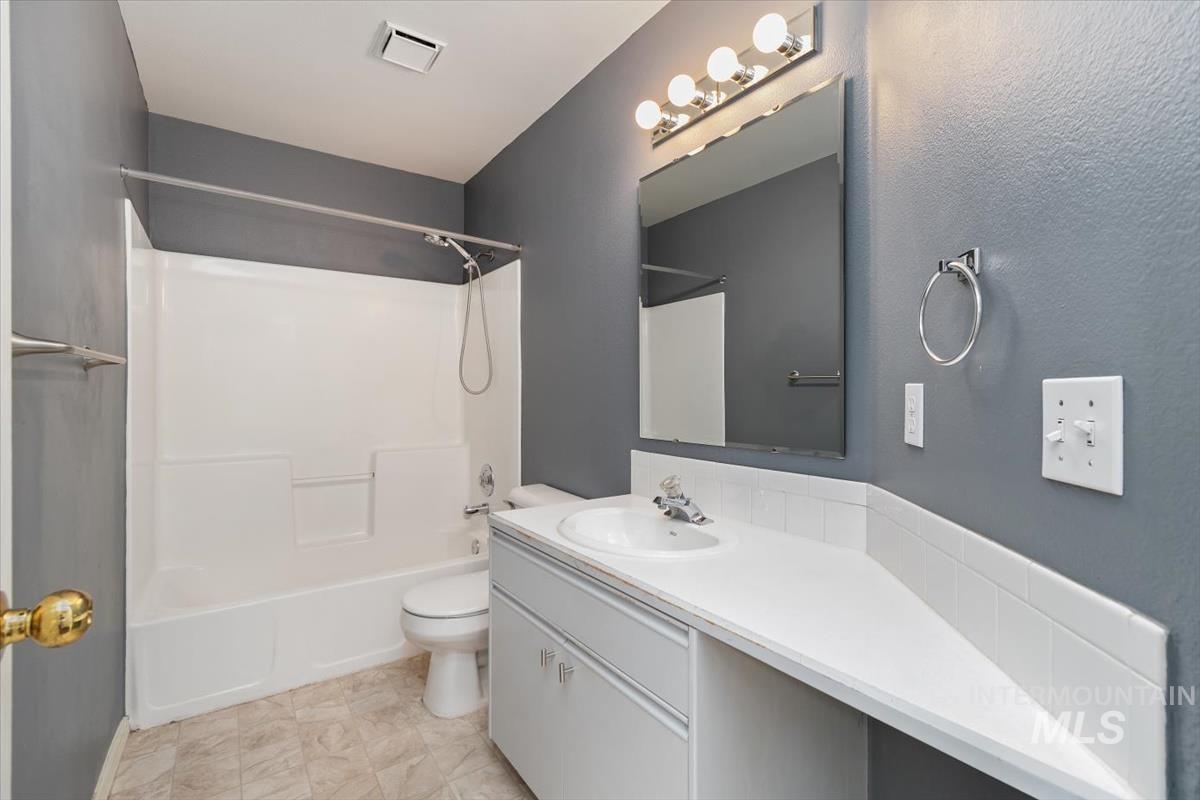5852 N Cobbler Lane Property Photo 29
