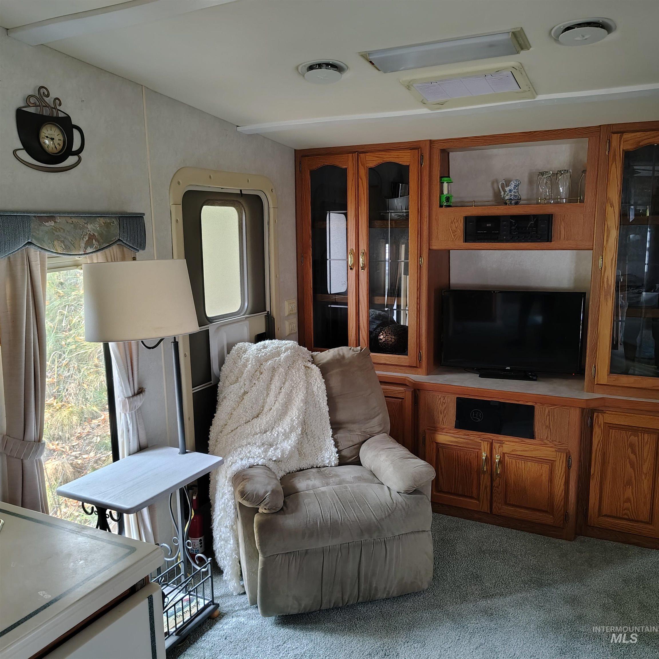 110 & 112 Coda Lane Property Photo 19