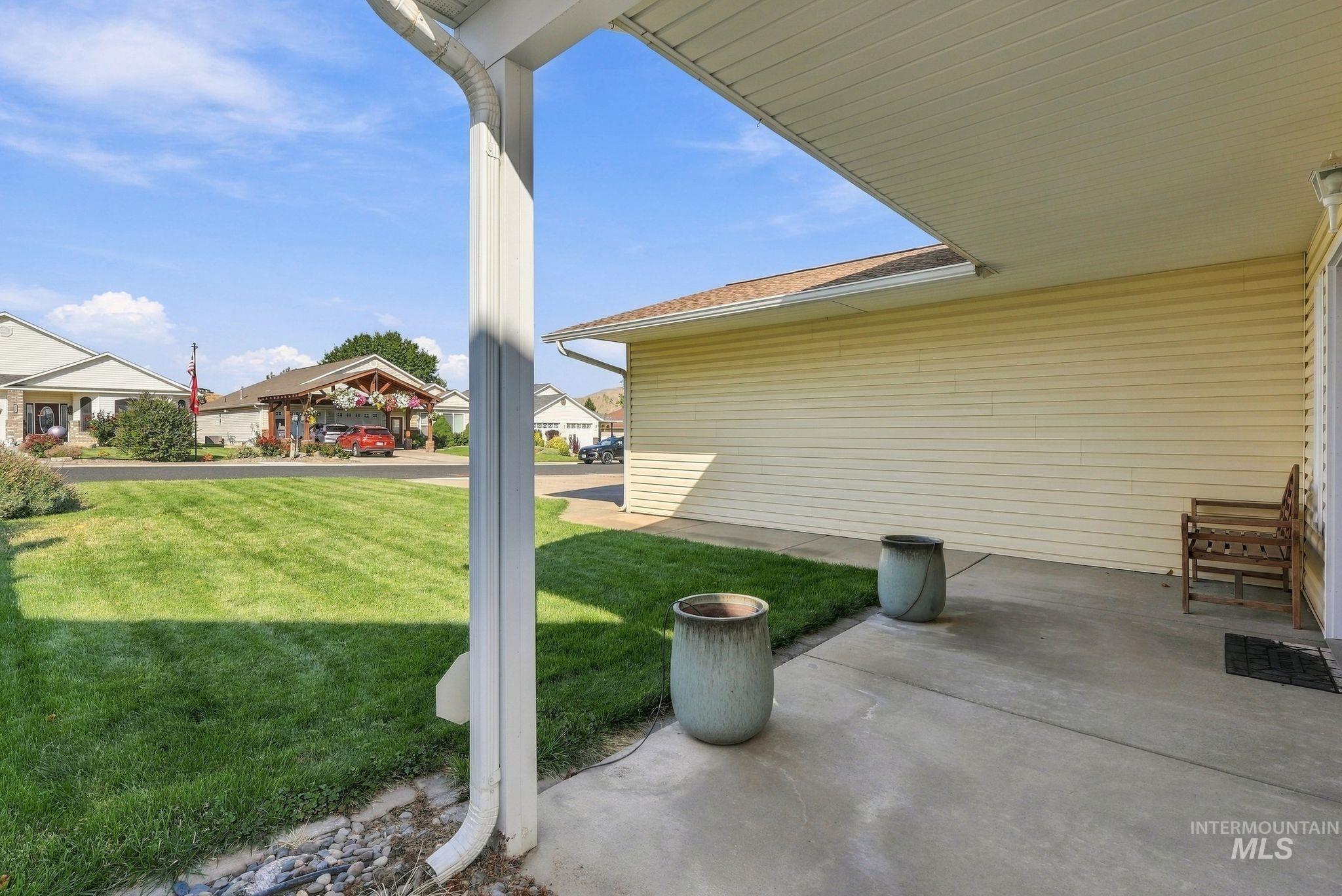 1031 Liberty Dr Property Photo 6