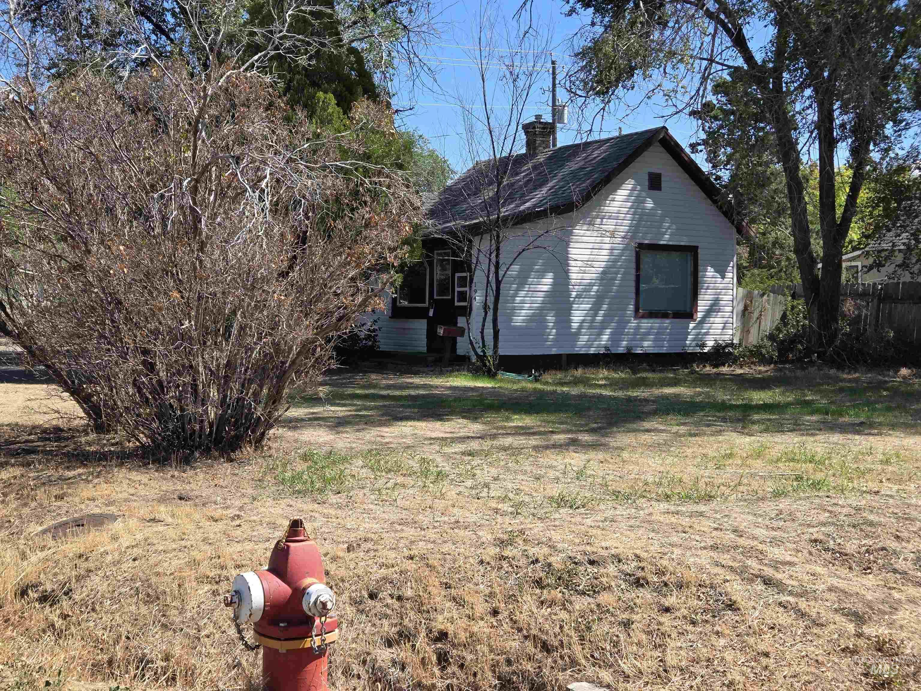 194 Jackson Street Property Photo 8