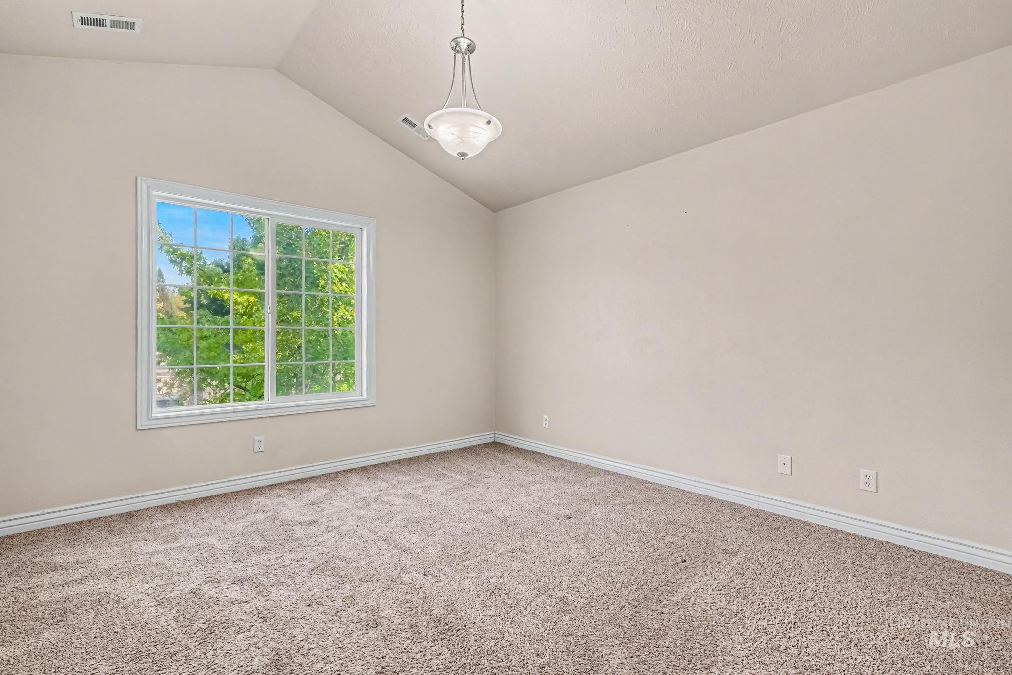 16942 N Darmady Loop Property Photo 19