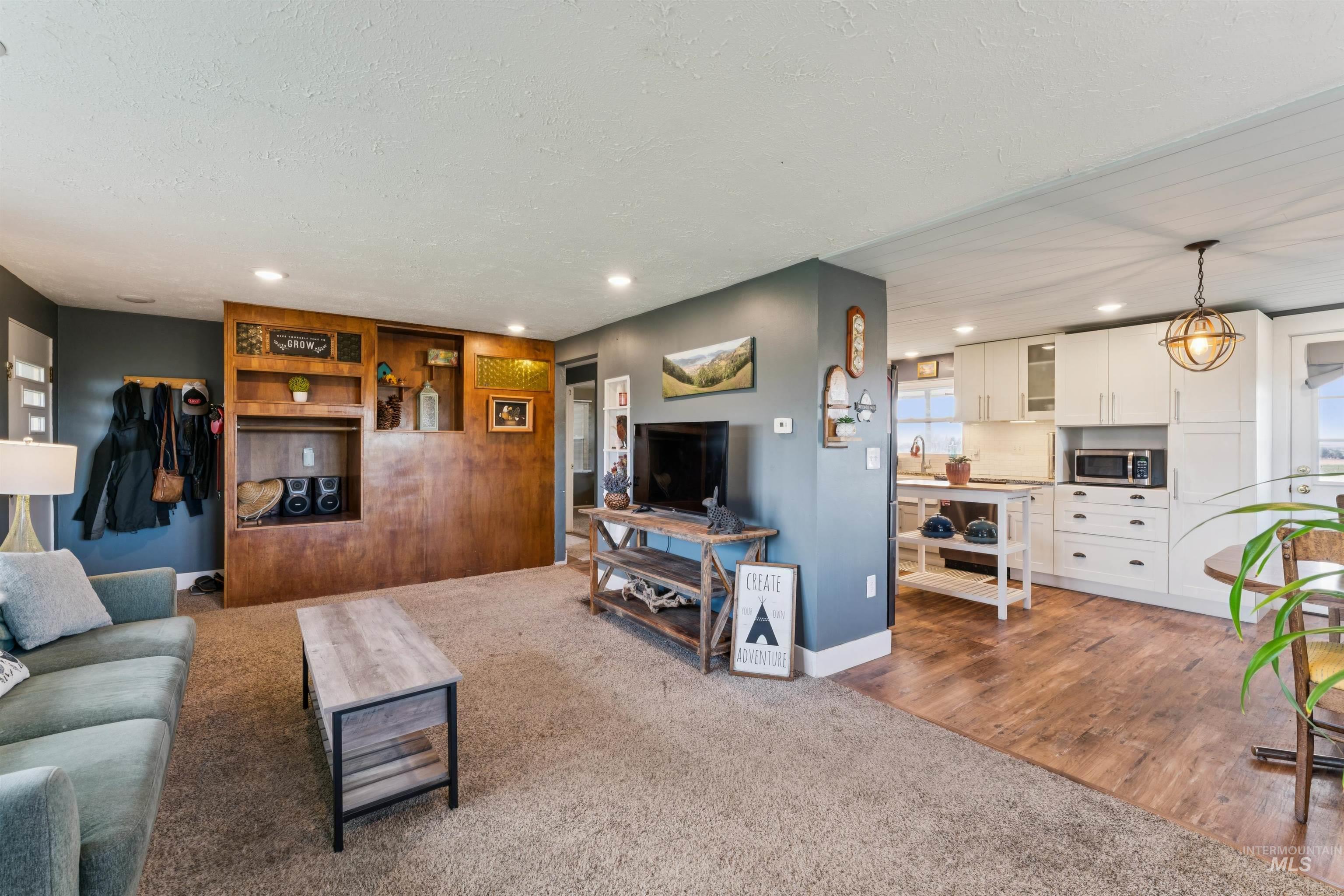1507 Cove Rd Property Photo 9