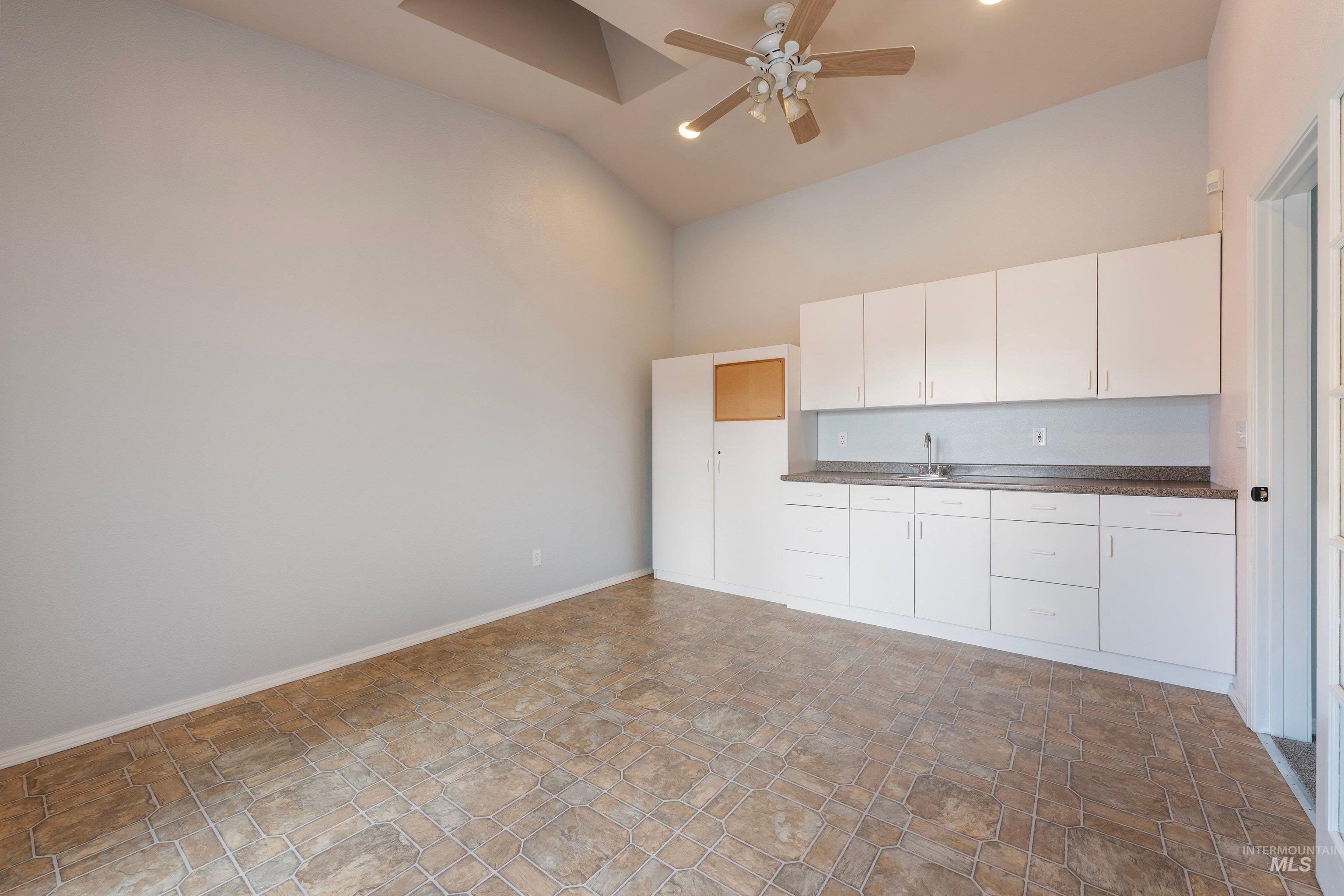 7436 W Garden Glen Drive Property Photo 21