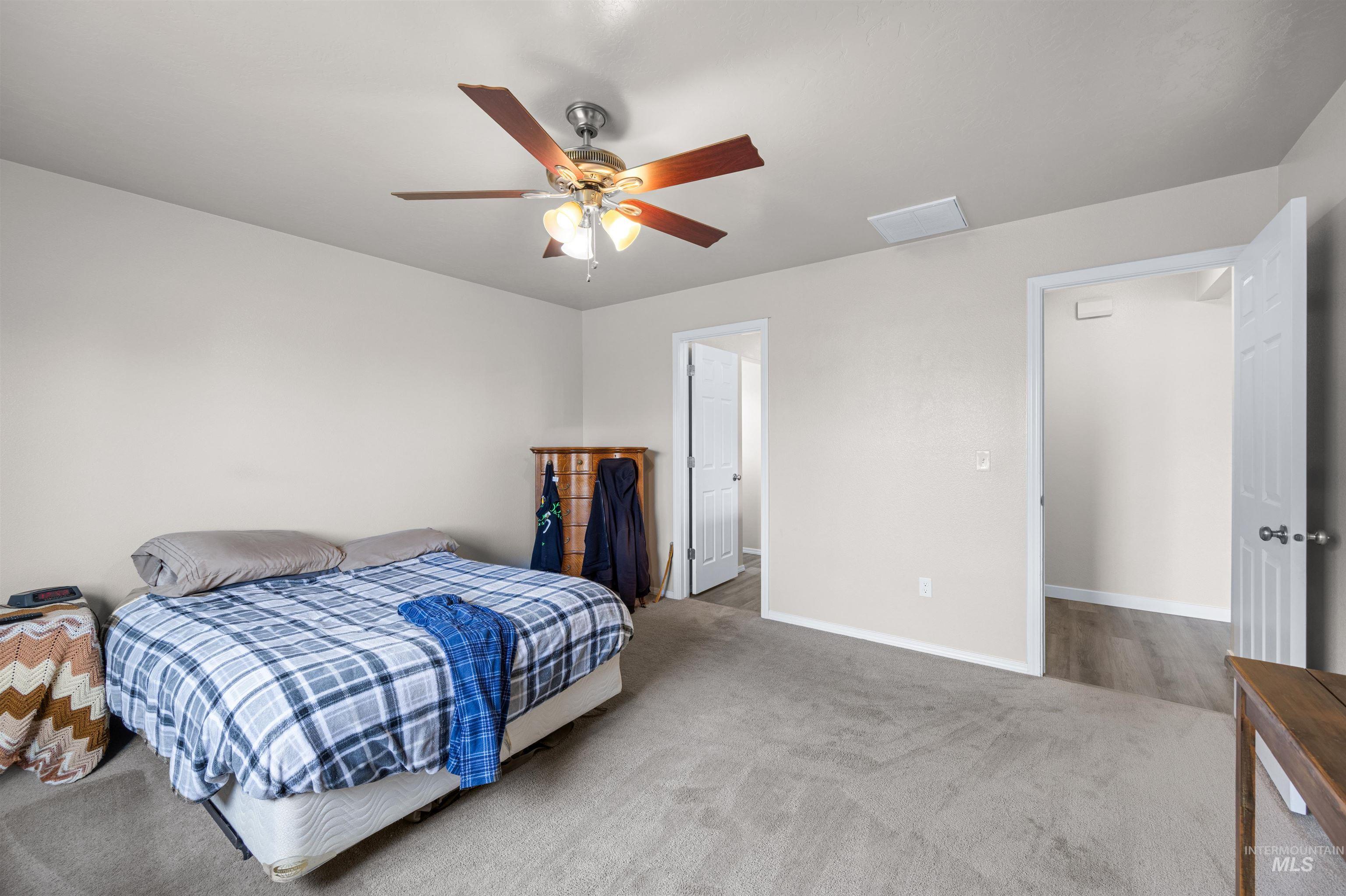 5515 Barkley Way Property Photo 26