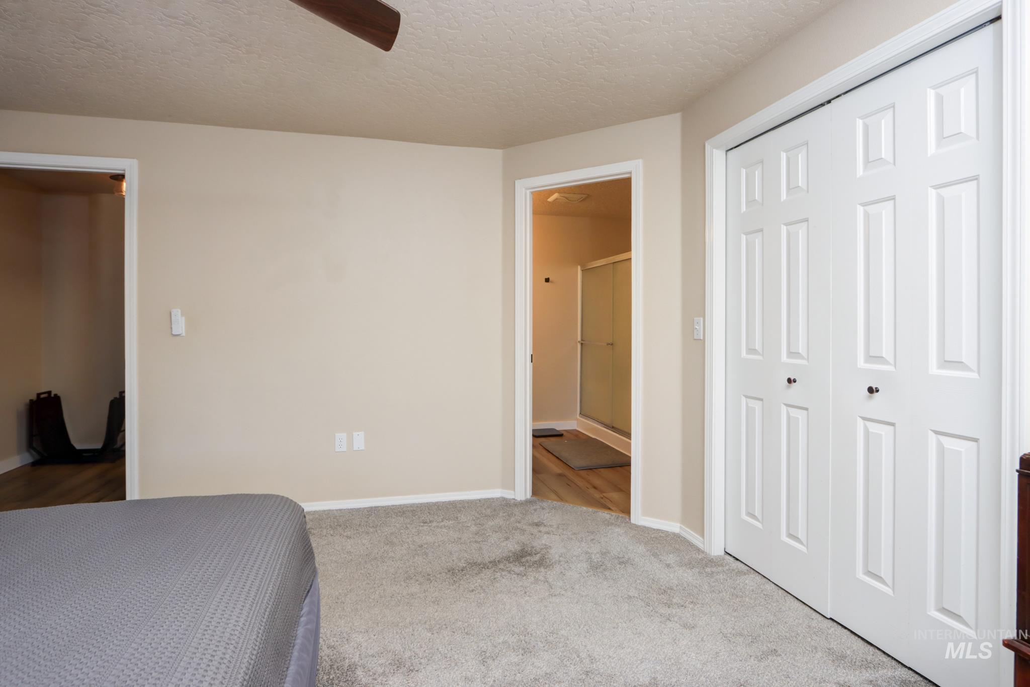 985 W Greenhead St Property Photo 24