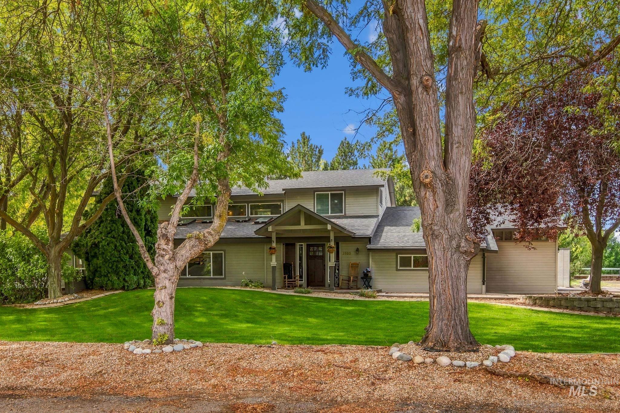 1103 S Camas St. Property Photo 3