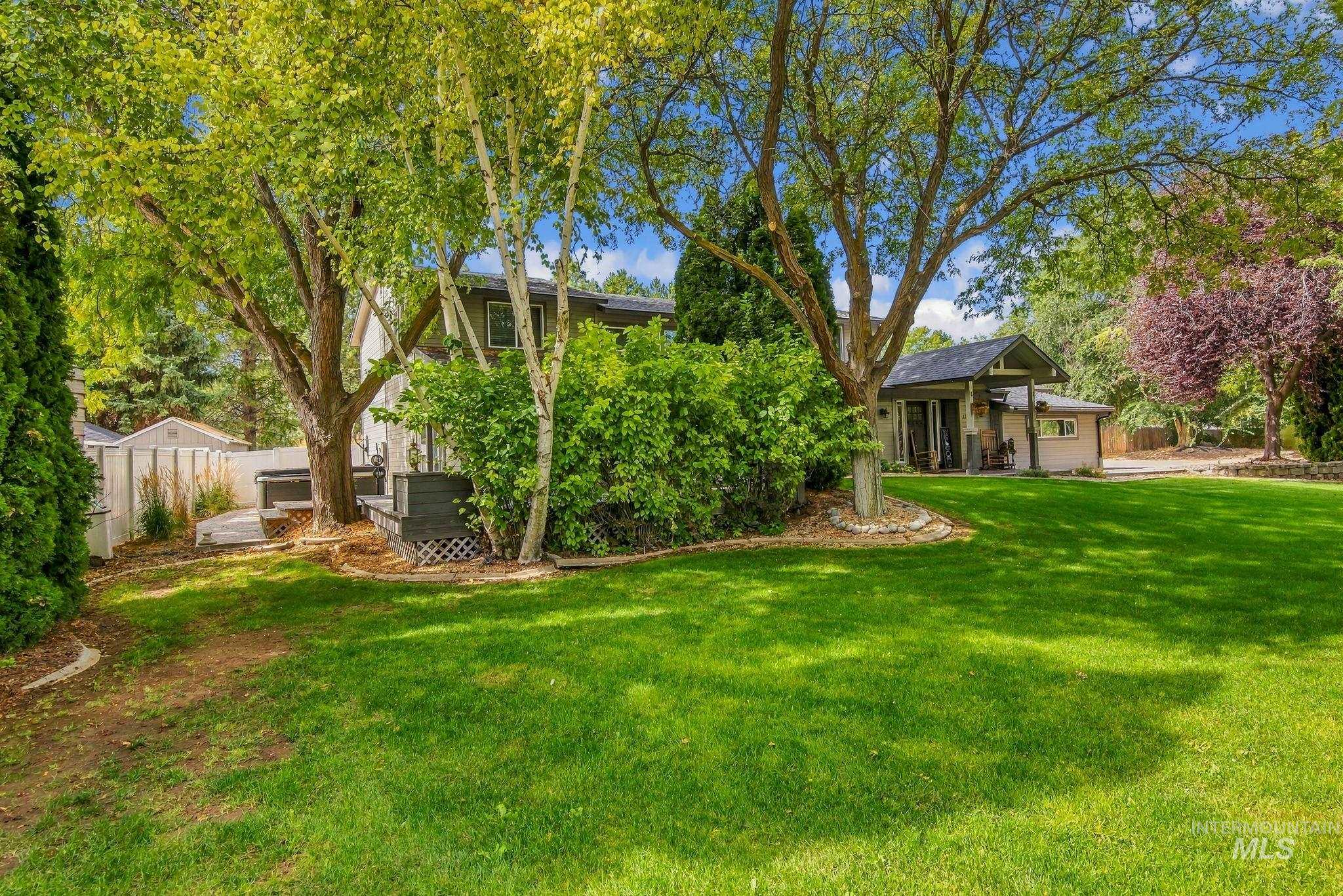 1103 S Camas St. Property Photo 4