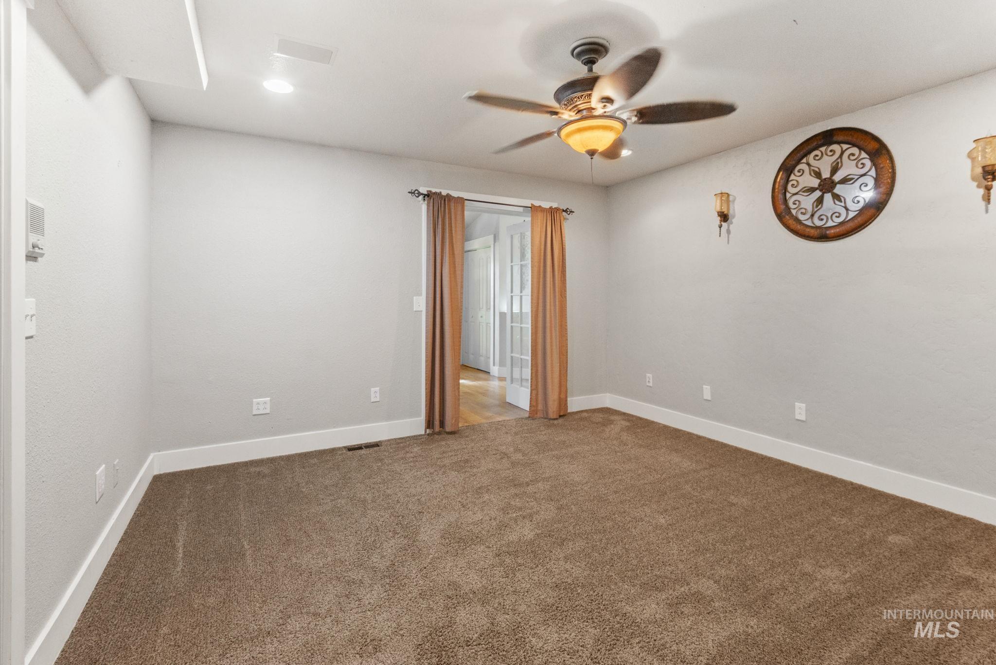 1103 S Camas St. Property Photo 35