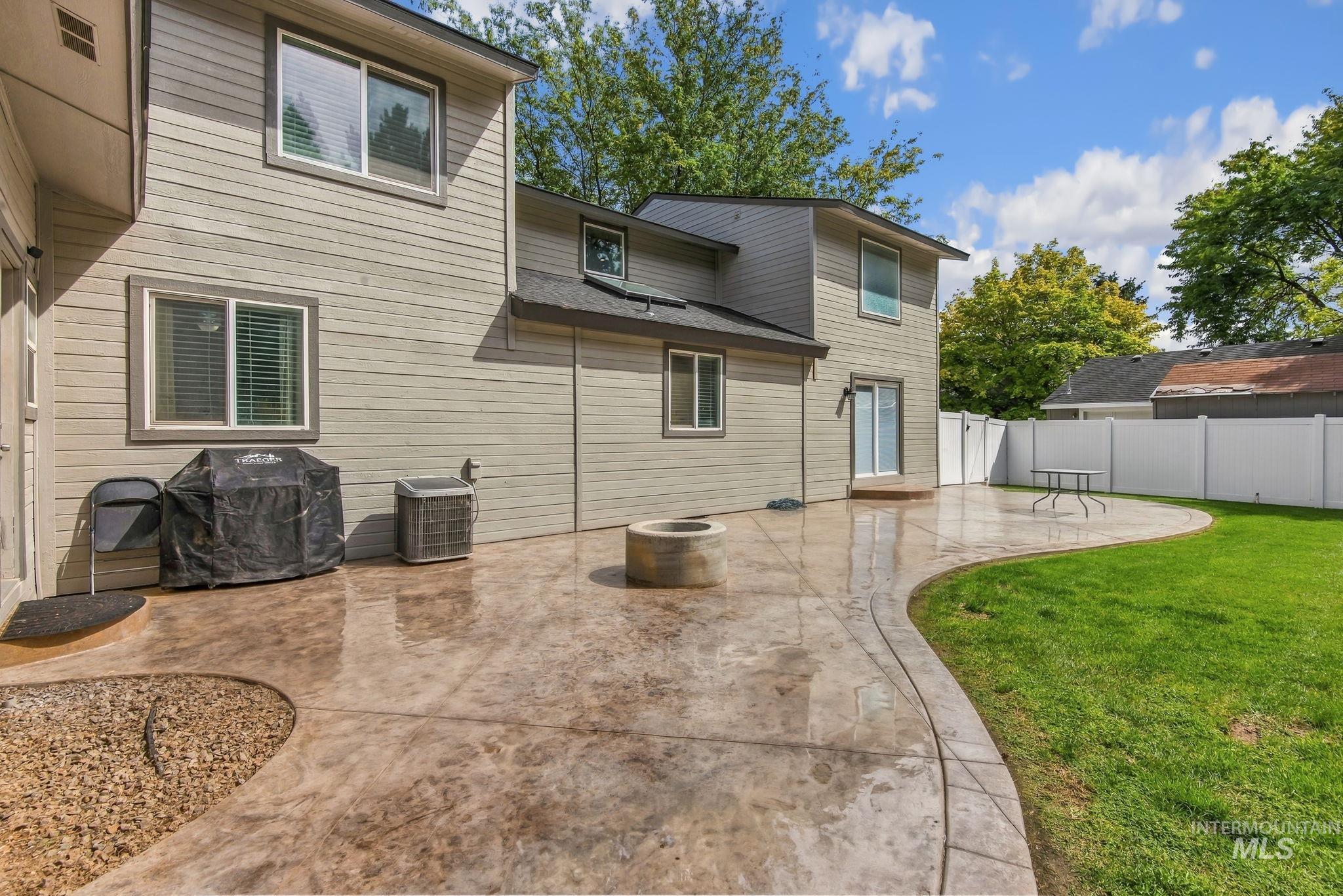 1103 S Camas St. Property Photo 45